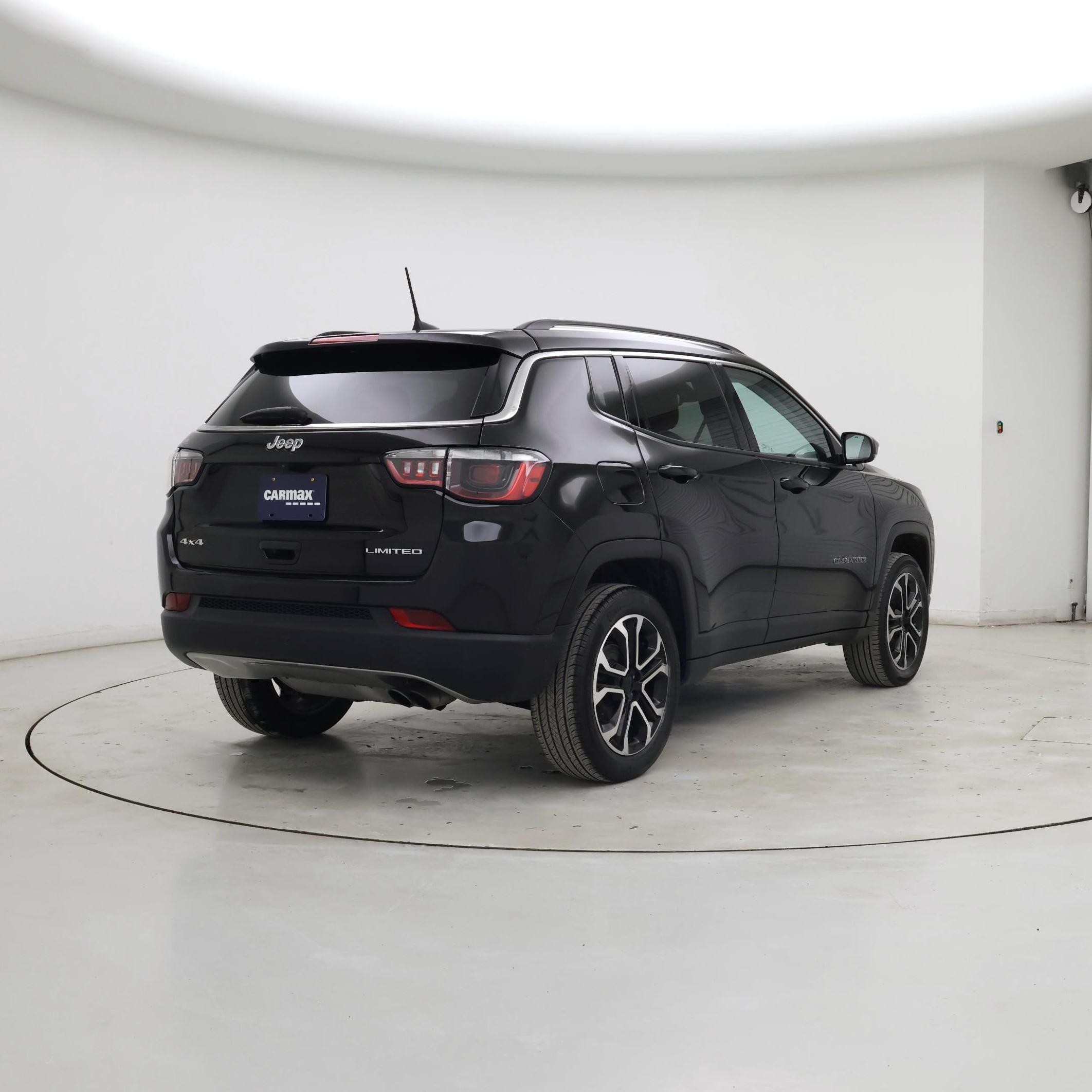 Thumbnail: 2022 Jeep Compass - 8