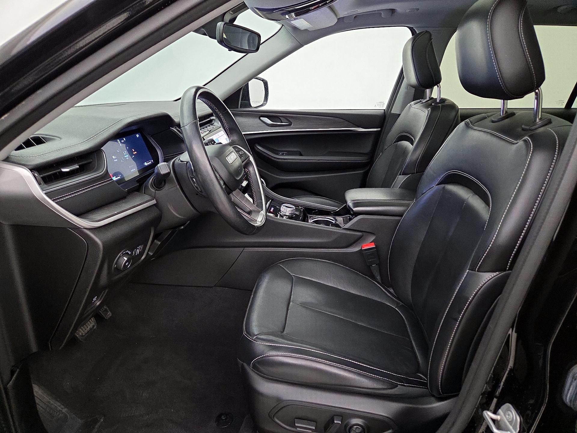 Thumbnail: 2021 Jeep Grand Cherokee L - 11