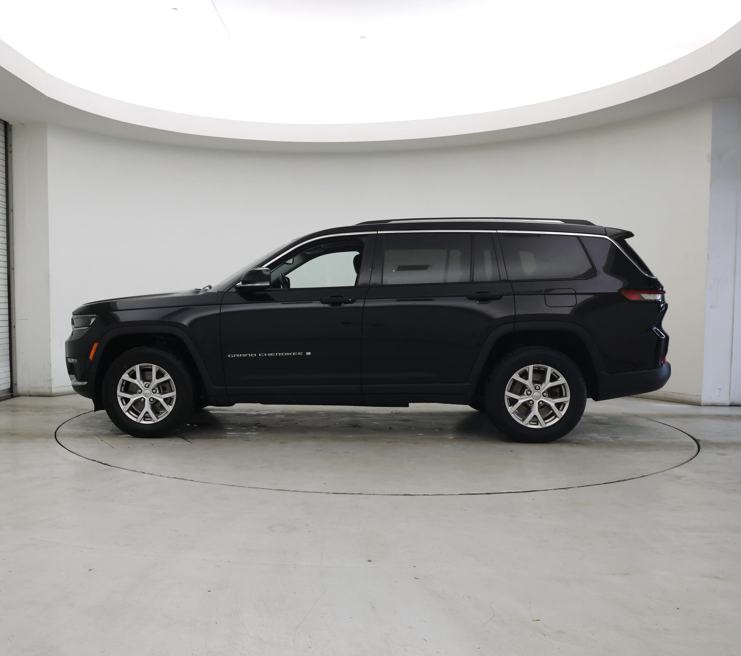 Thumbnail: 2021 Jeep Grand Cherokee L - 3