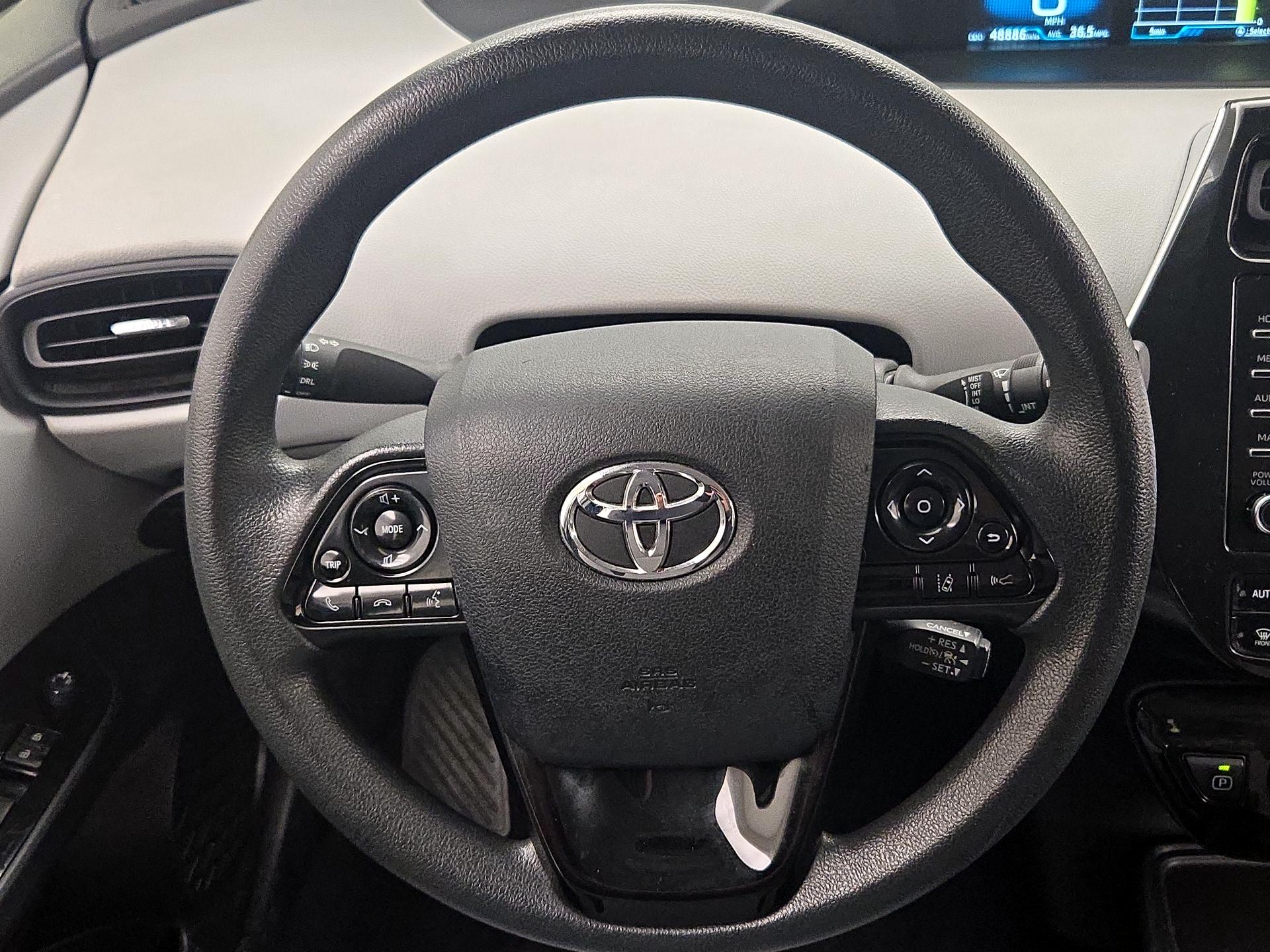 Thumbnail: 2022 Toyota Prius - 10