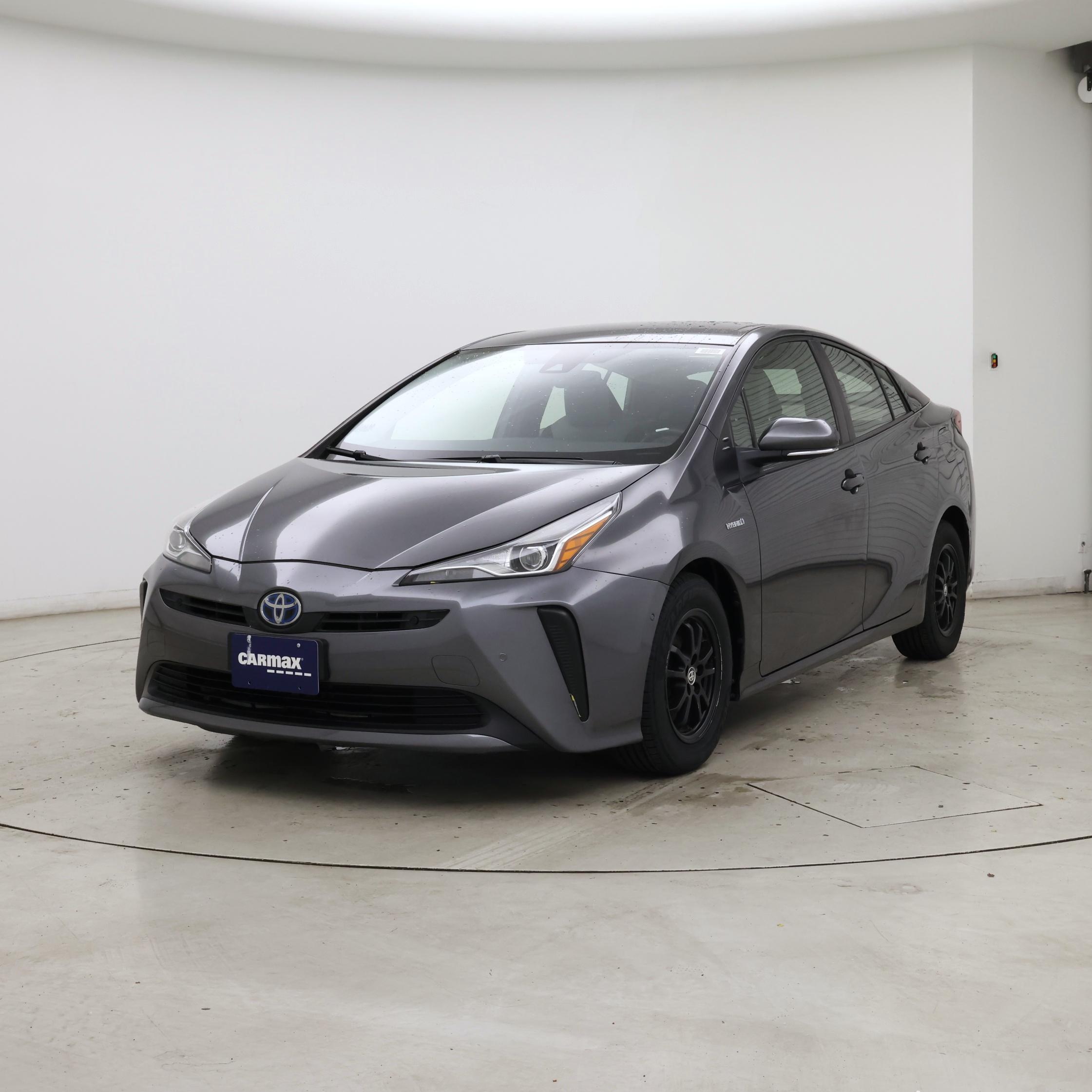 Thumbnail: 2022 Toyota Prius - 4