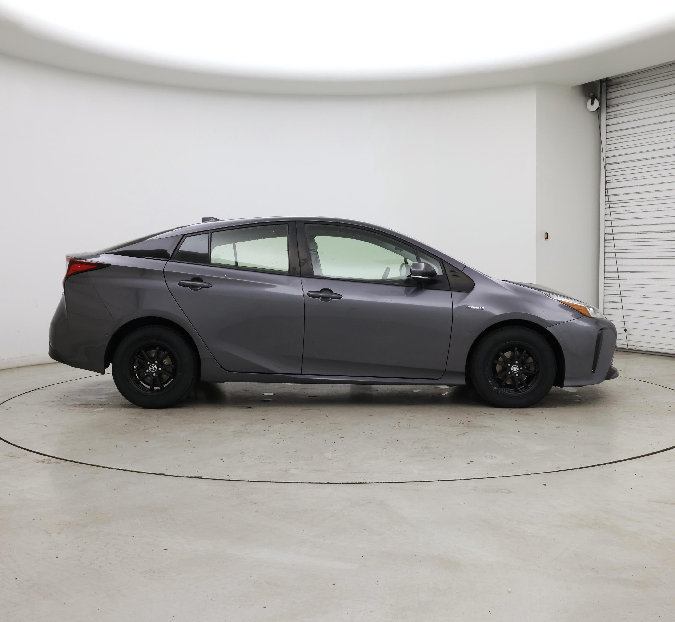 Thumbnail: 2022 Toyota Prius - 7
