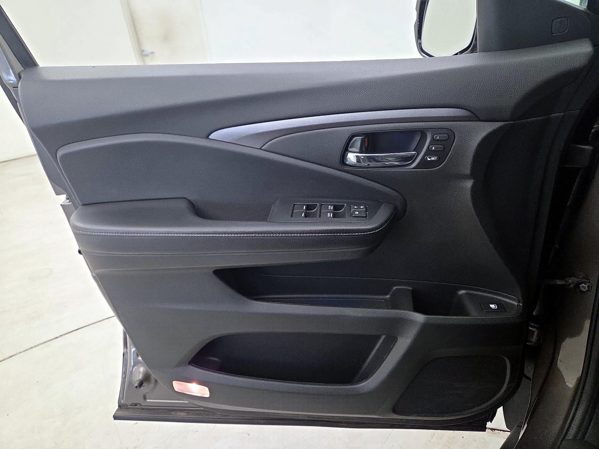 Thumbnail: 2022 Honda Ridgeline - 12