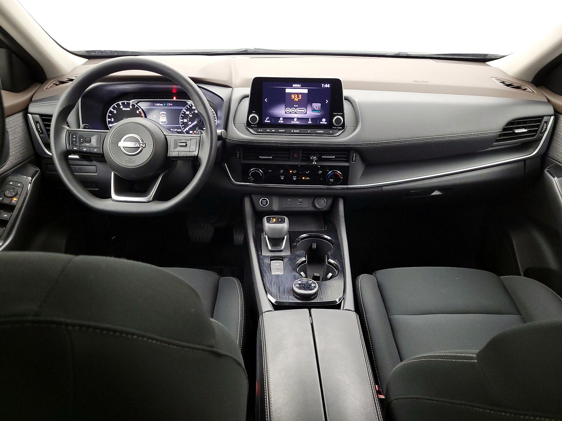 Thumbnail: 2023 Nissan Rogue - 9