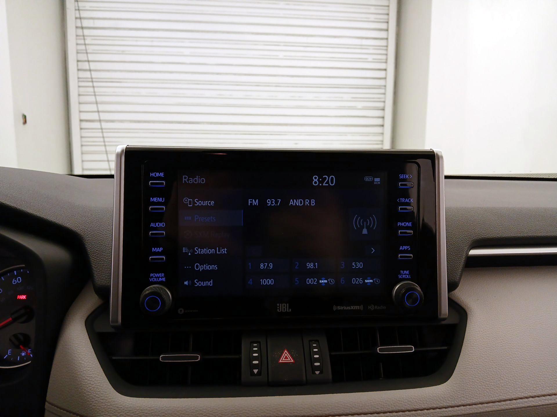 Thumbnail: 2021 Toyota RAV4 - 15