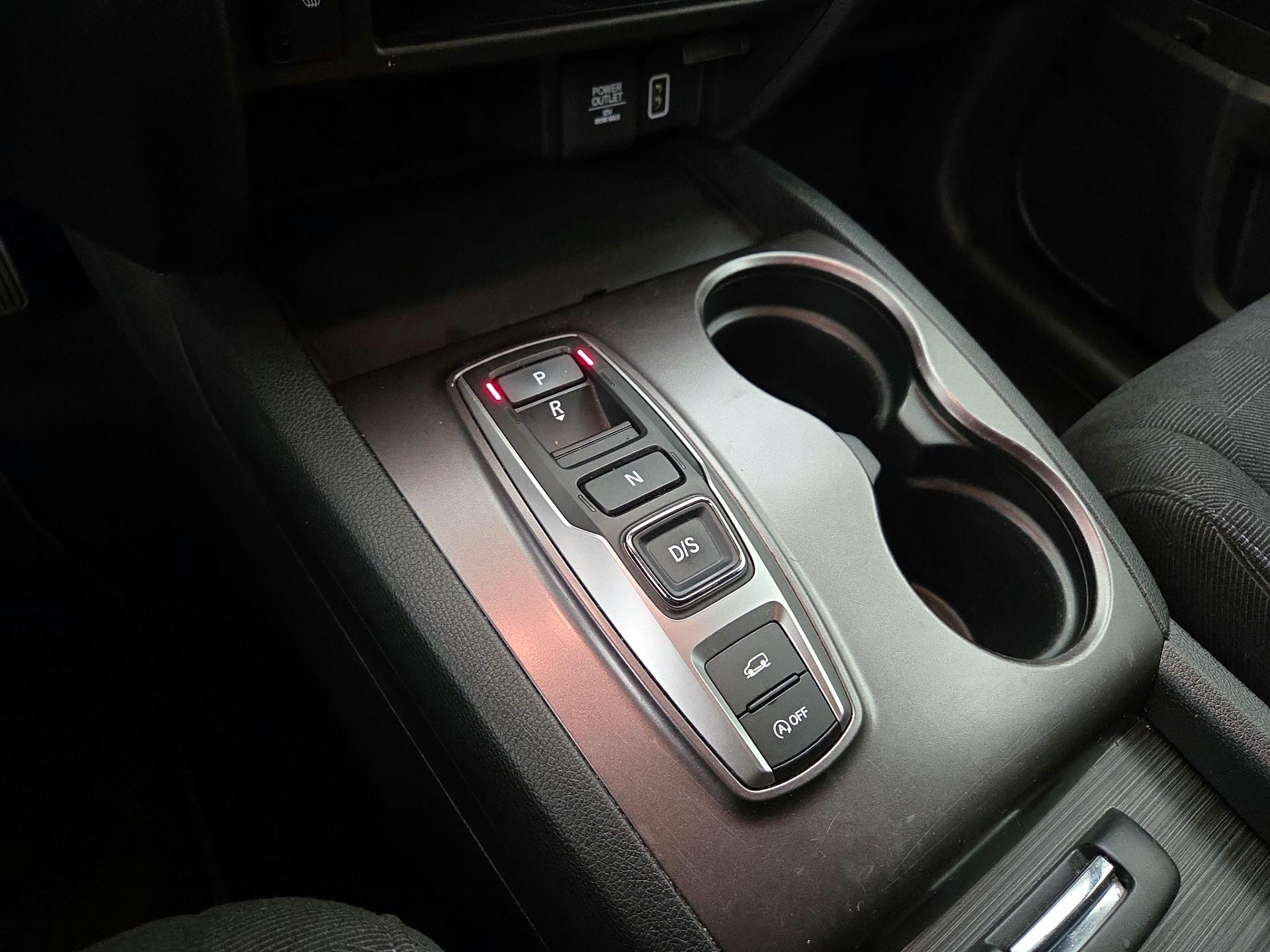 Thumbnail: 2022 Honda Pilot - 17