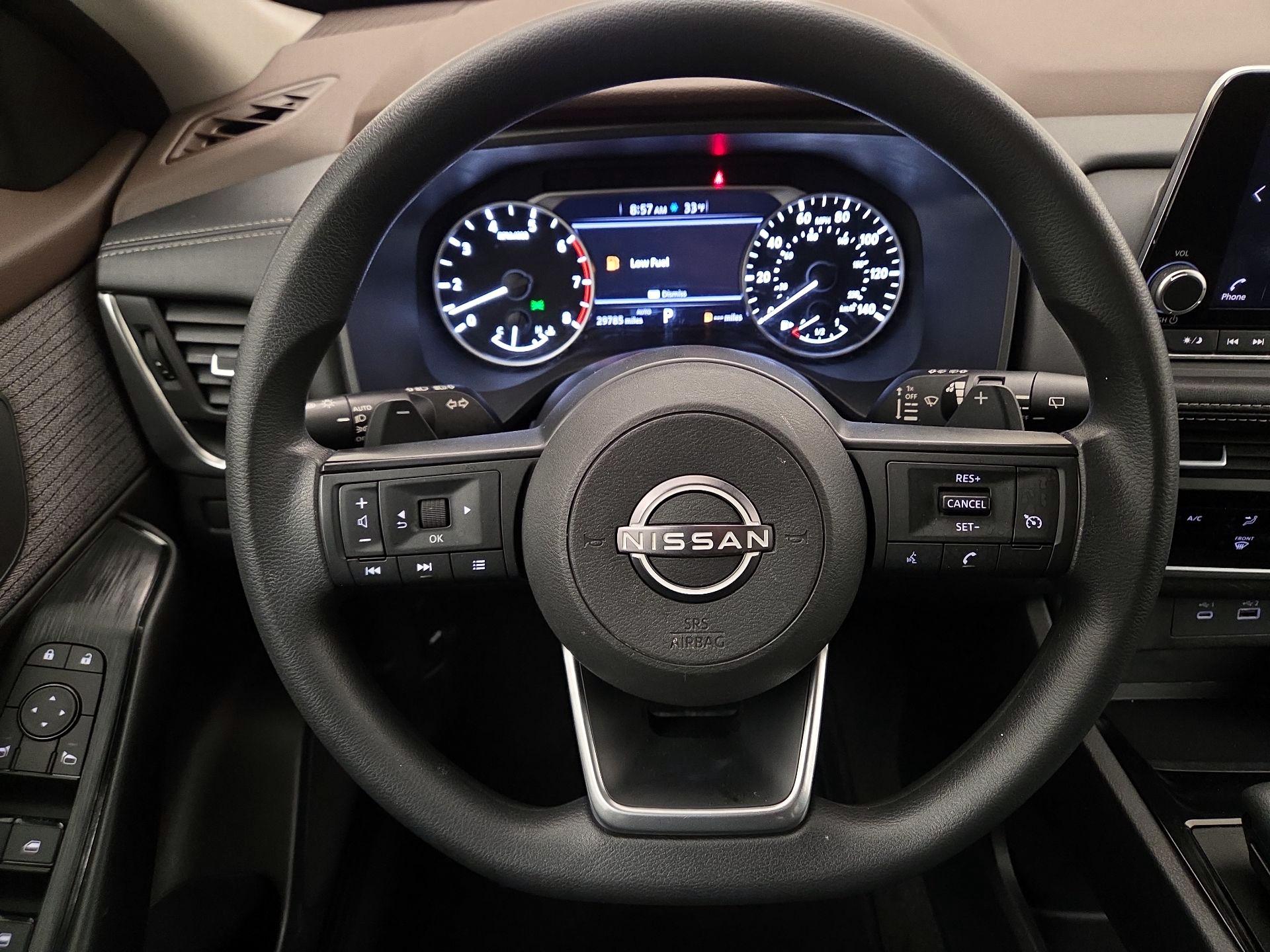 Thumbnail: 2023 Nissan Rogue - 10