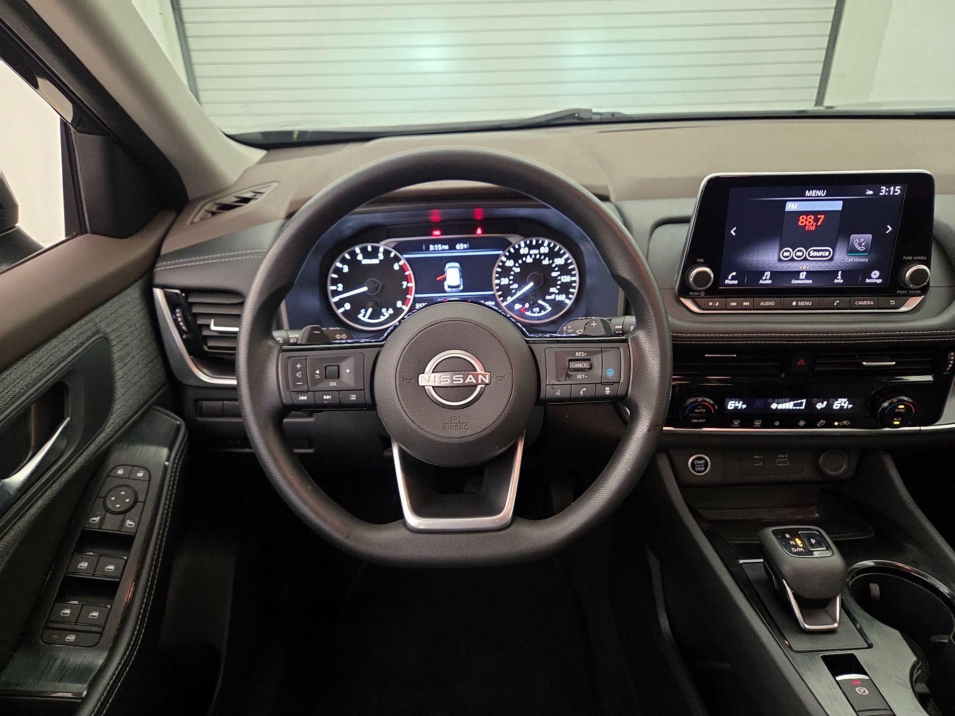 Thumbnail: 2023 Nissan Rogue - 10