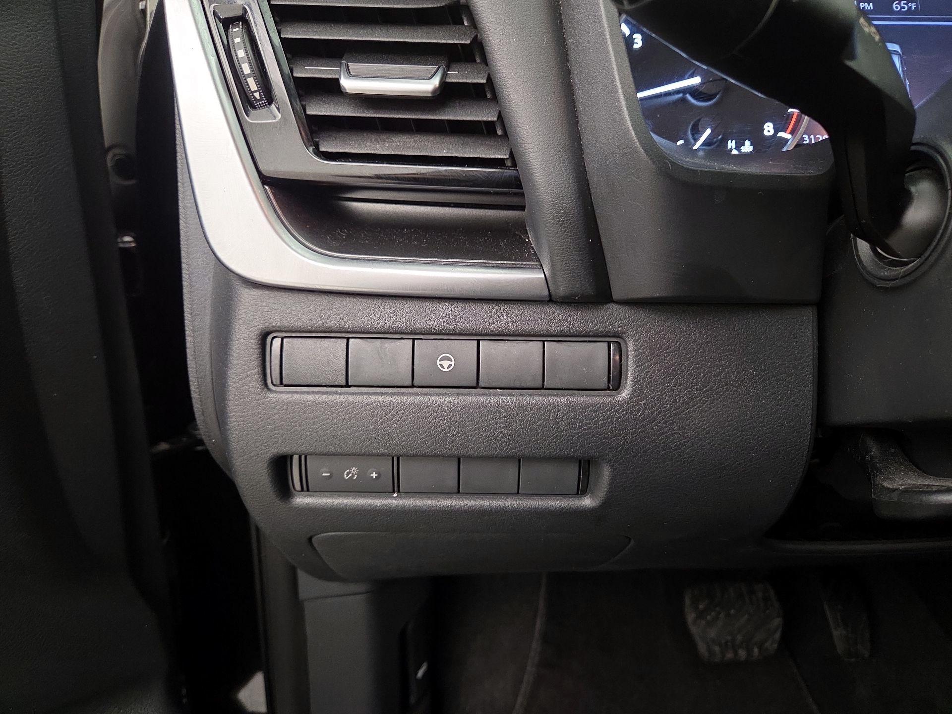 Thumbnail: 2023 Nissan Rogue - 13