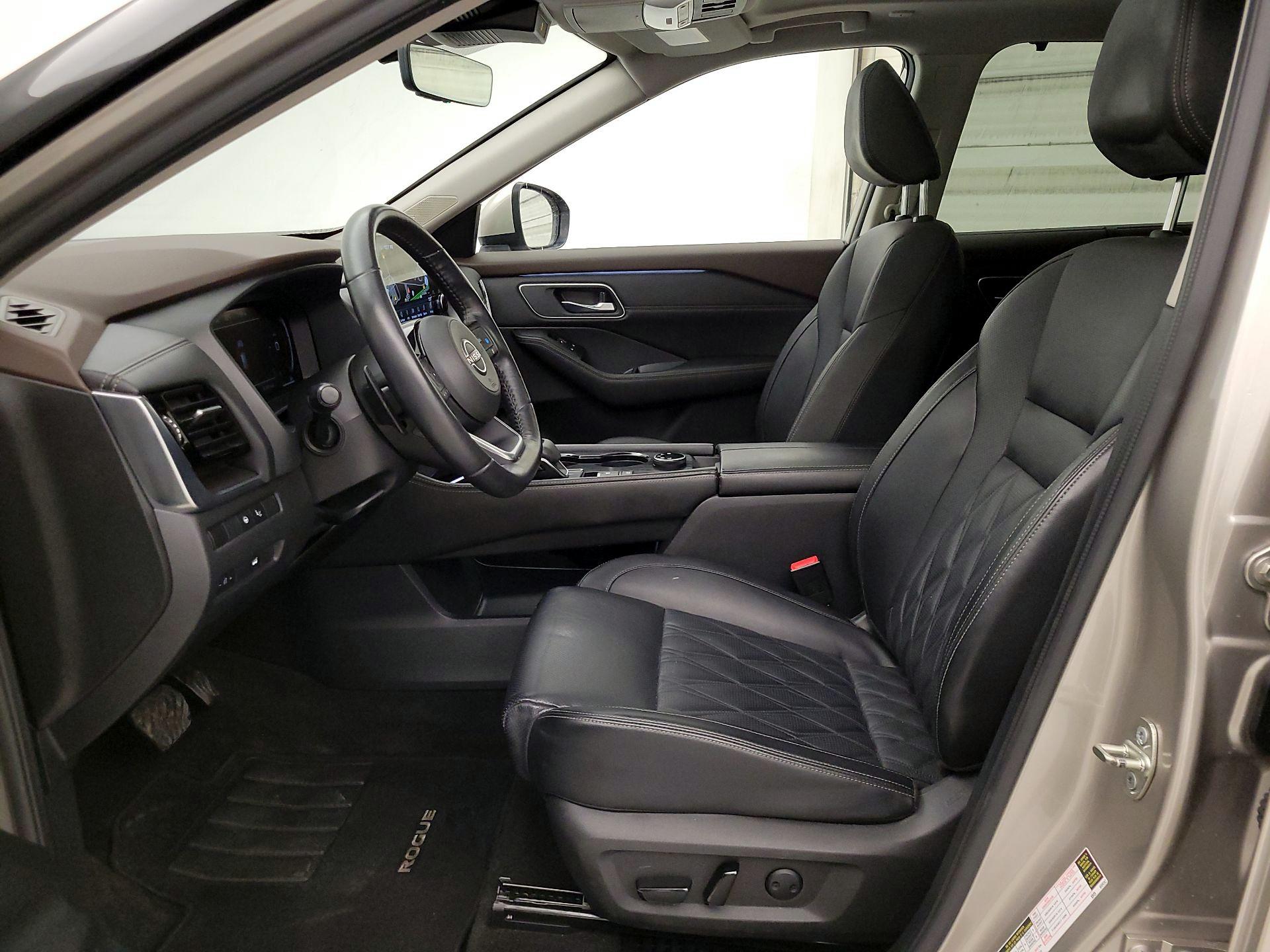 Thumbnail: 2022 Nissan Rogue - 11