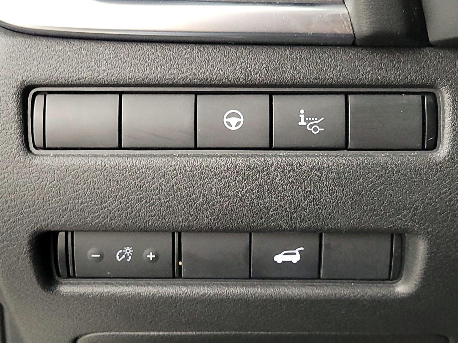 Thumbnail: 2022 Nissan Rogue - 13