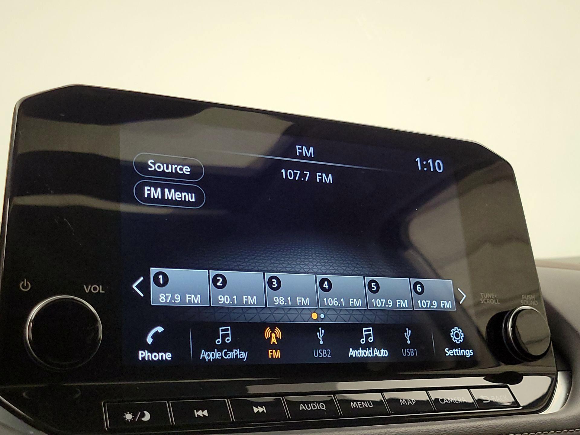 Thumbnail: 2022 Nissan Rogue - 15