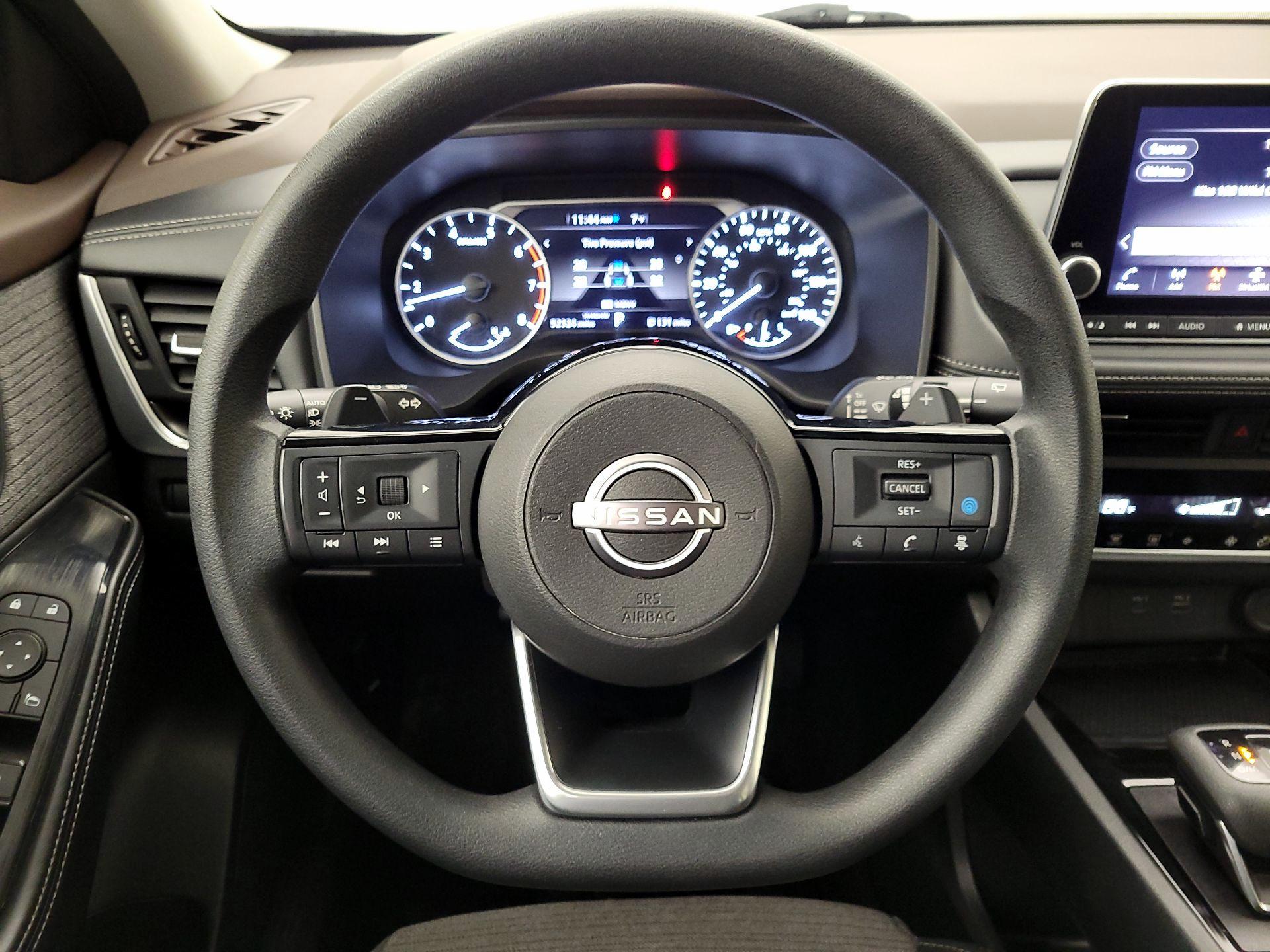 Thumbnail: 2023 Nissan Rogue - 10