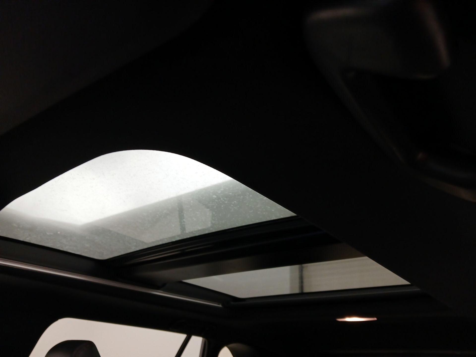 Thumbnail: 2021 Toyota RAV4 - 20