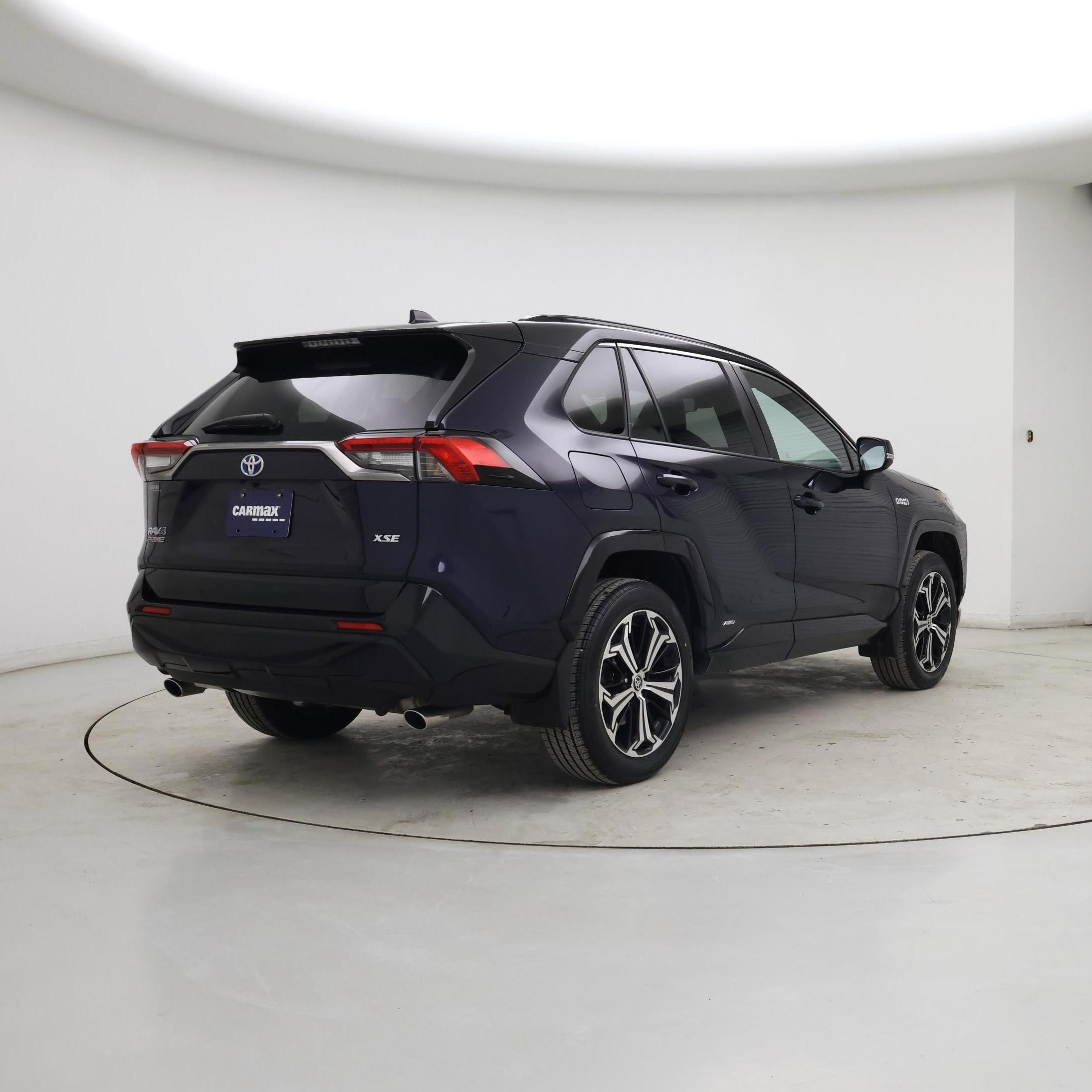 Thumbnail: 2021 Toyota RAV4 - 8