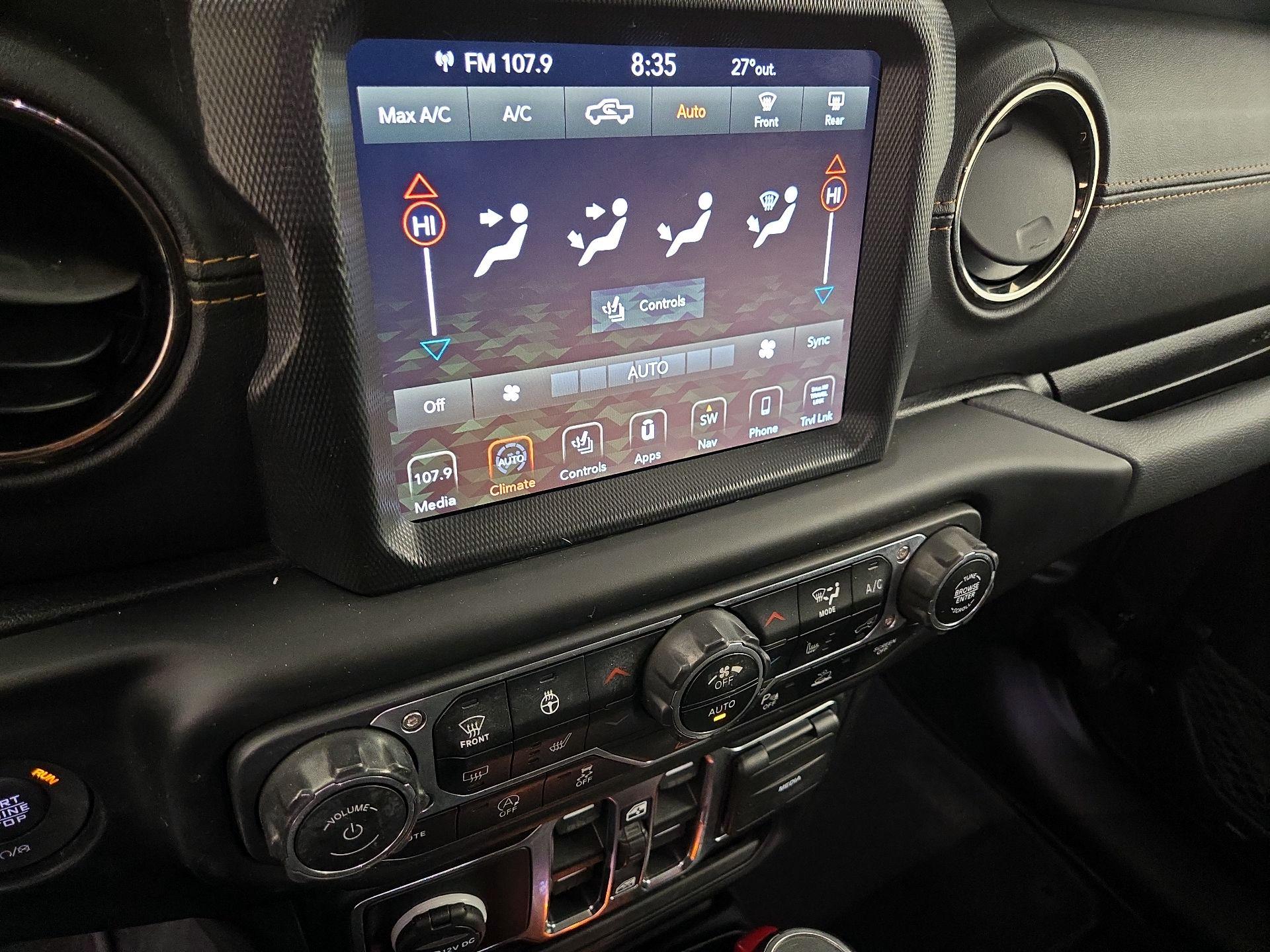 Thumbnail: 2021 Jeep Gladiator - 17