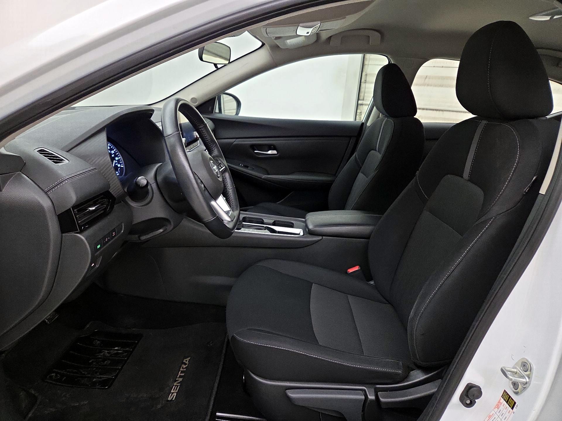 Thumbnail: 2023 Nissan Sentra - 11