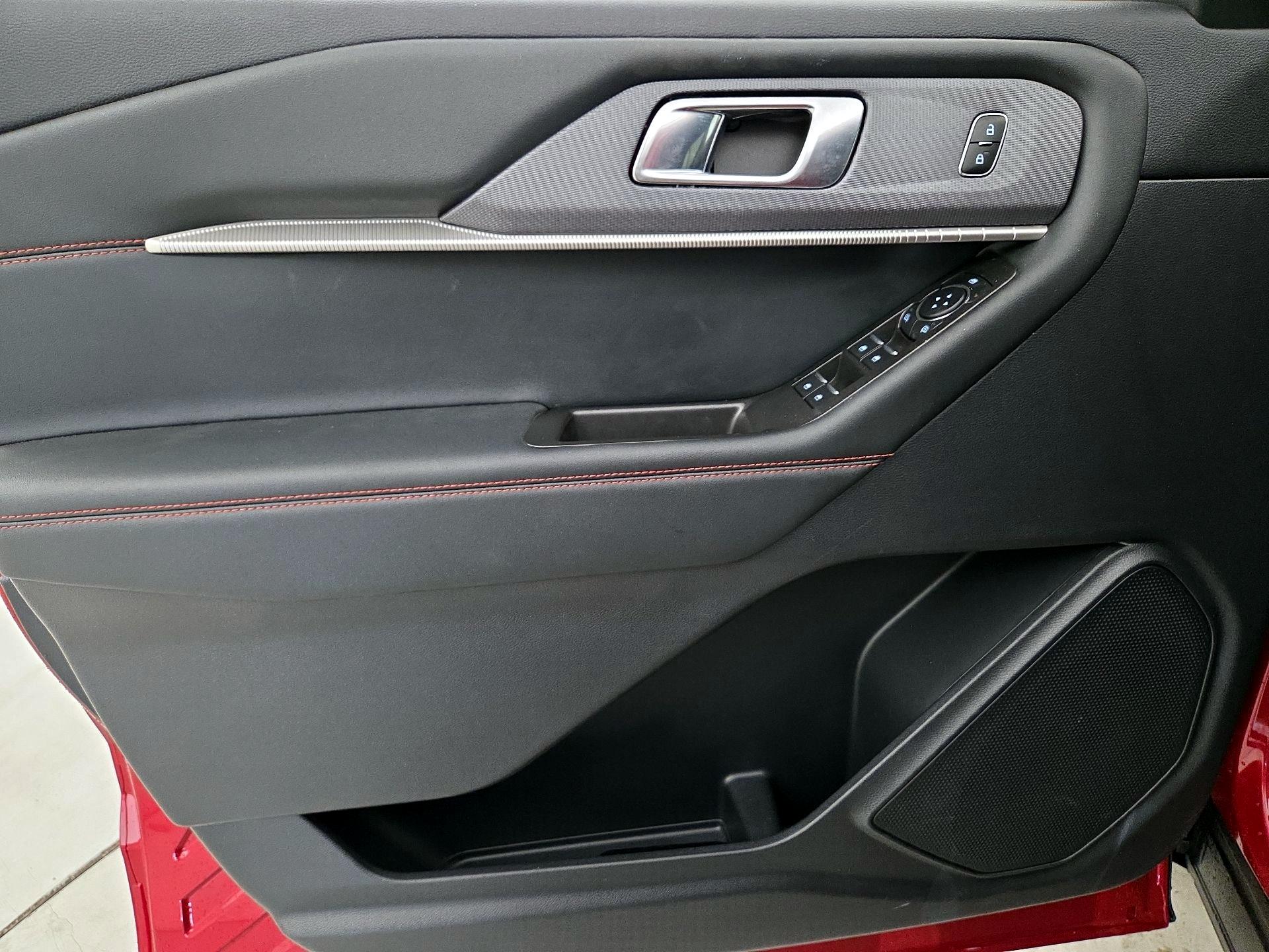 Thumbnail: 2025 Ford Explorer - 12