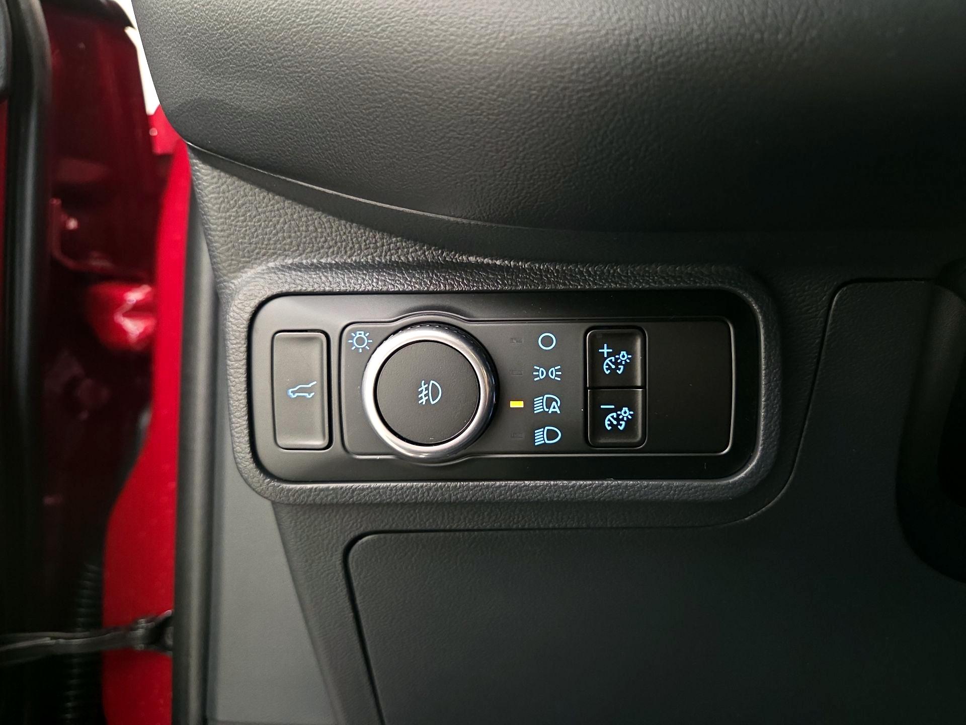 Thumbnail: 2025 Ford Explorer - 13