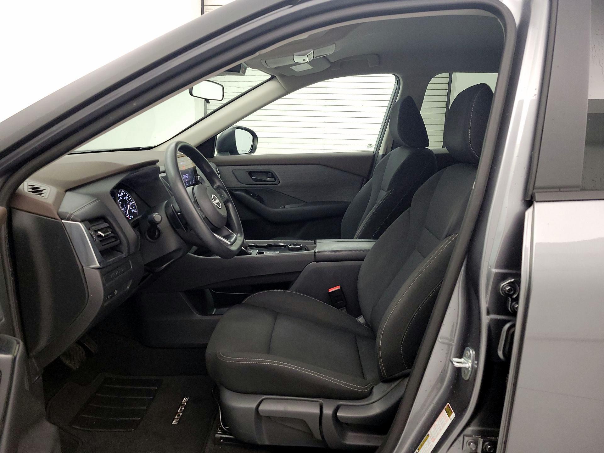 Thumbnail: 2023 Nissan Rogue - 11