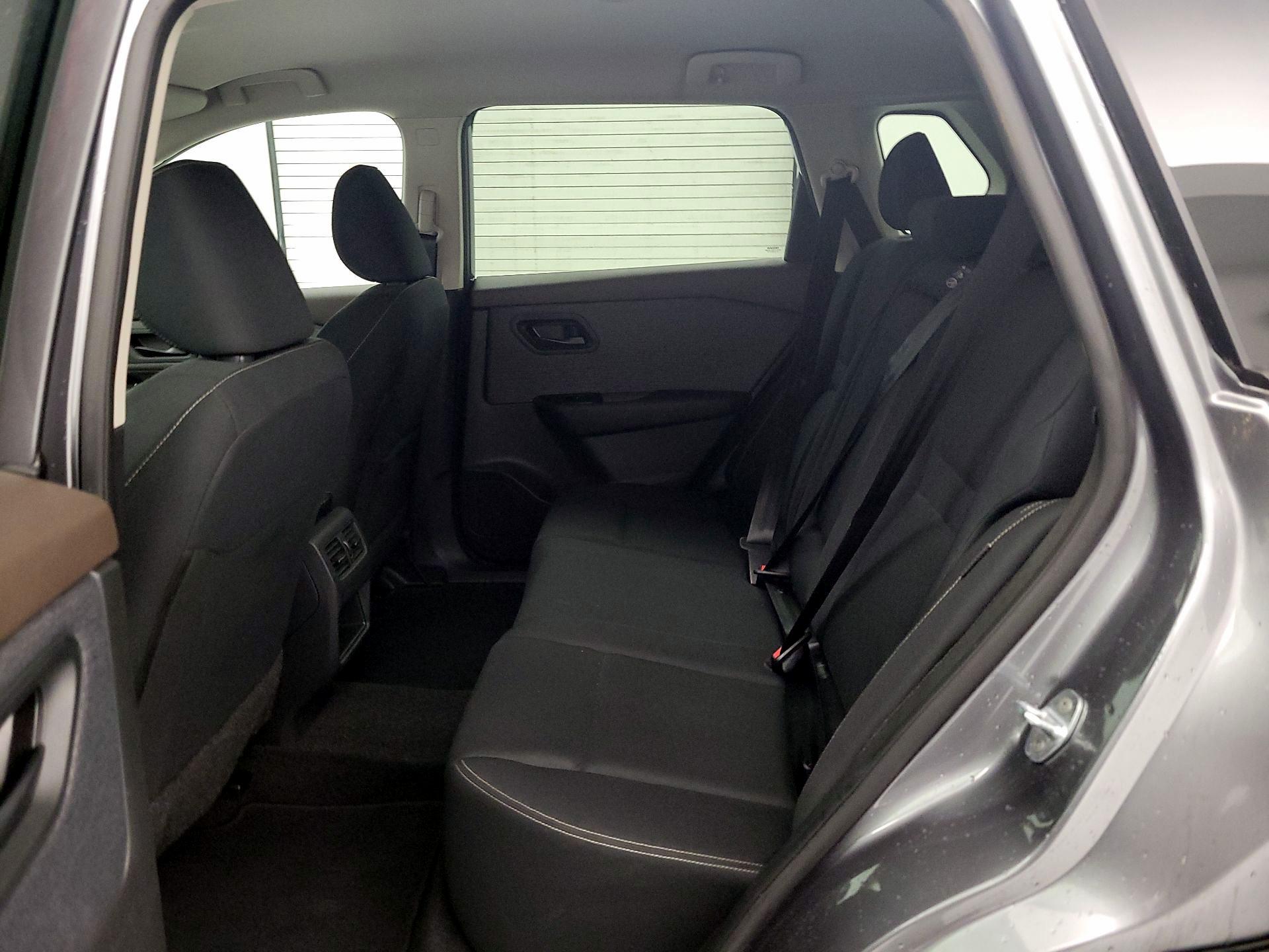 Thumbnail: 2023 Nissan Rogue - 19