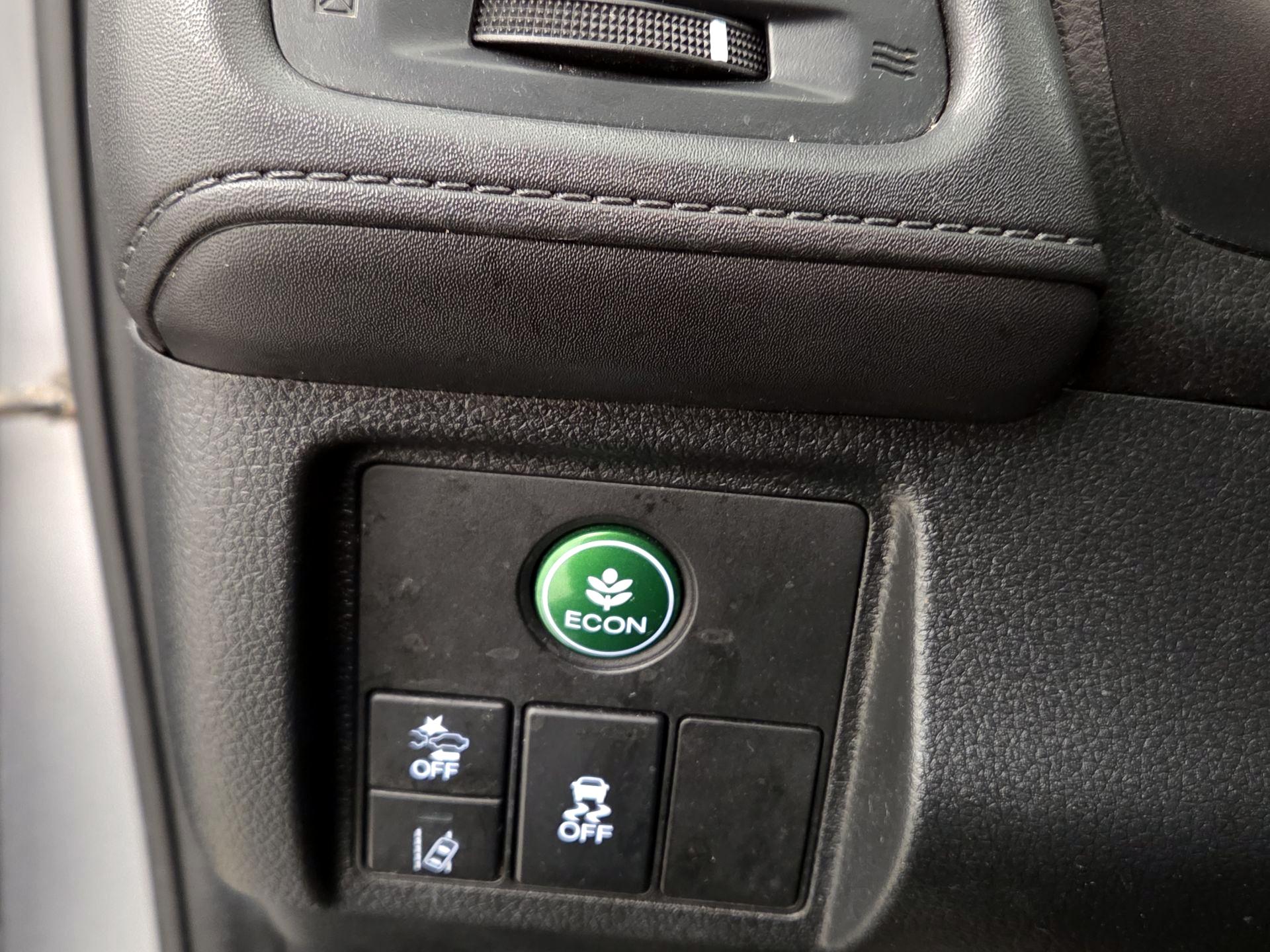 Thumbnail: 2022 Honda HR-V - 13