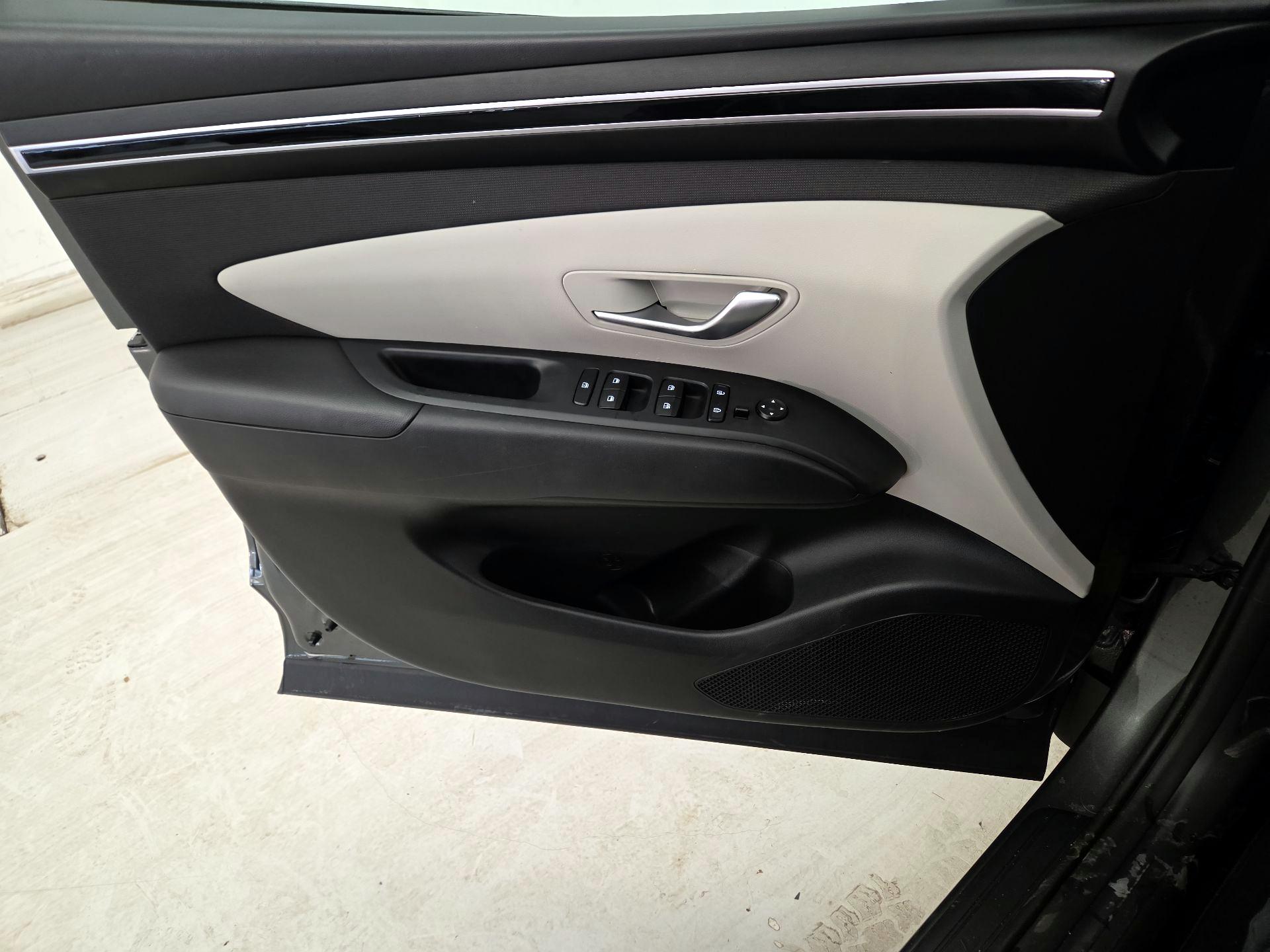 Thumbnail: 2023 Hyundai Tucson - 12