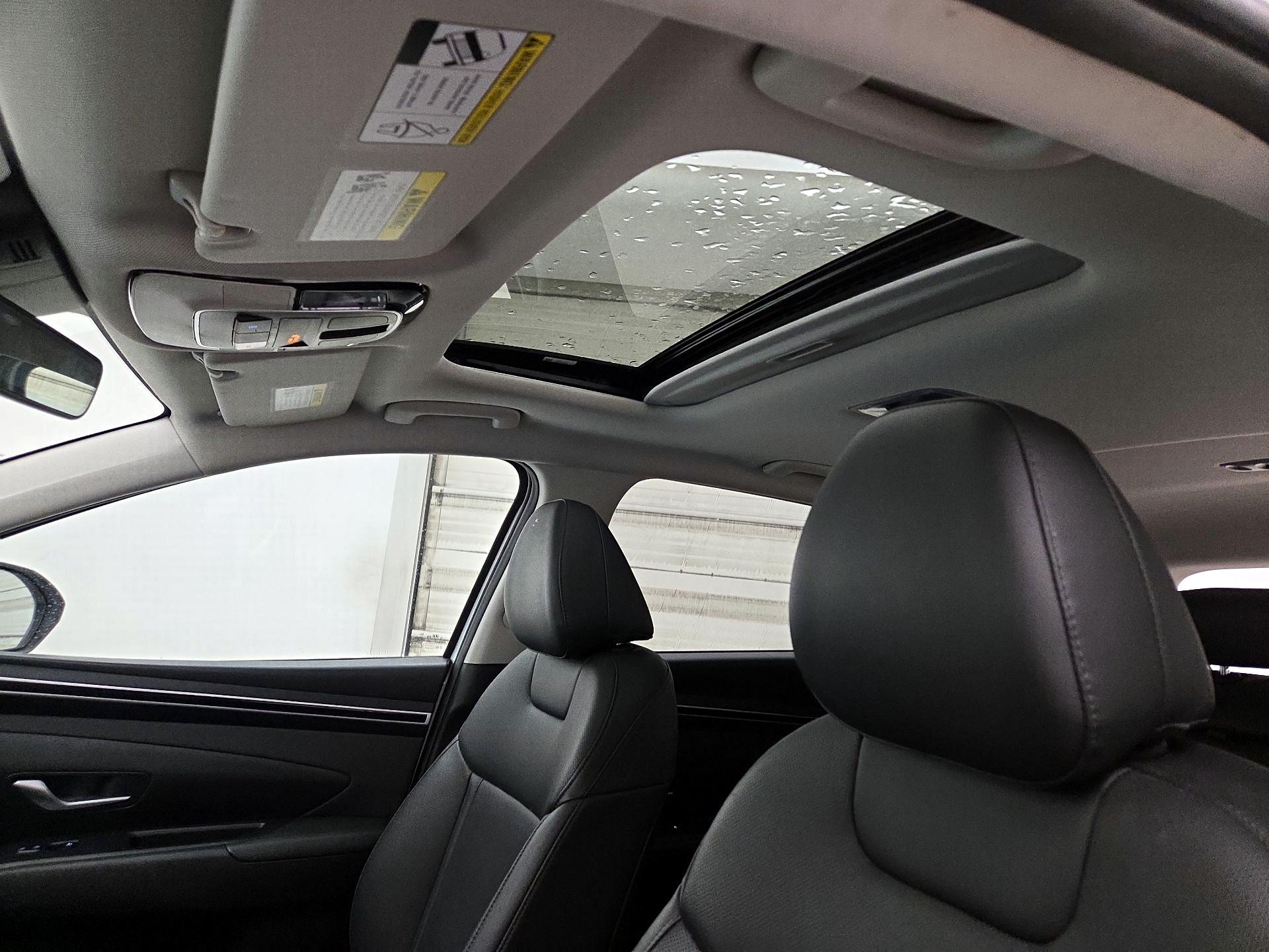 Thumbnail: 2023 Hyundai Tucson - 19