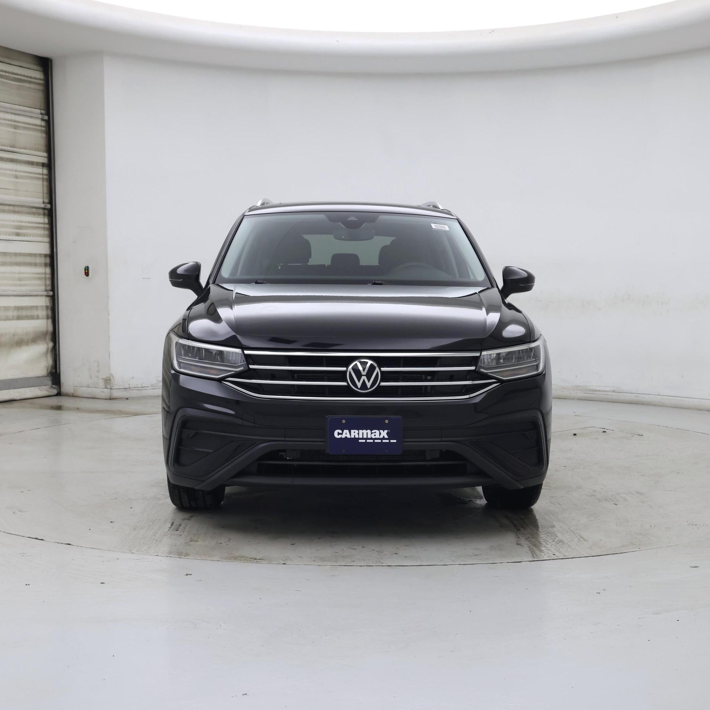 Thumbnail: 2022 Volkswagen Tiguan - 5