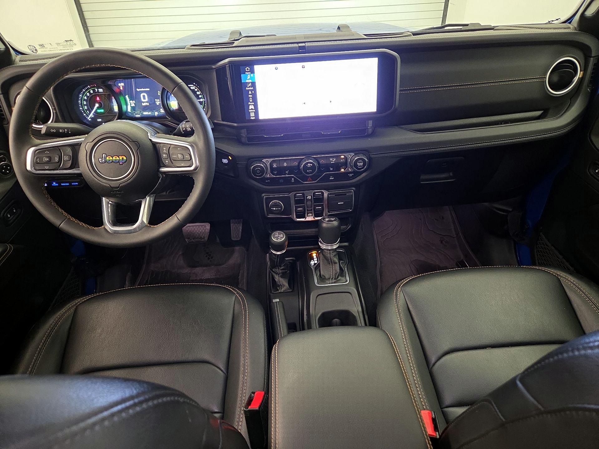 Thumbnail: 2024 Jeep Wrangler - 9