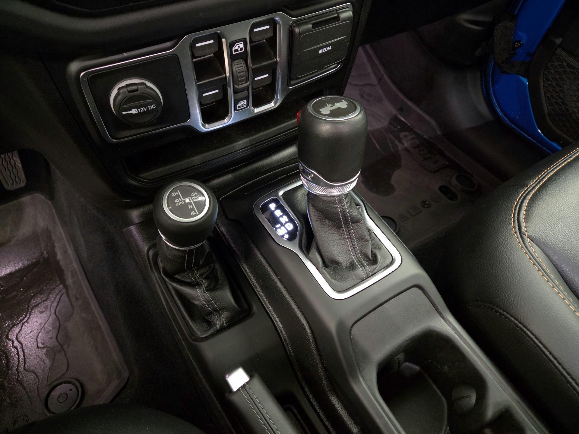 Thumbnail: 2024 Jeep Wrangler - 17