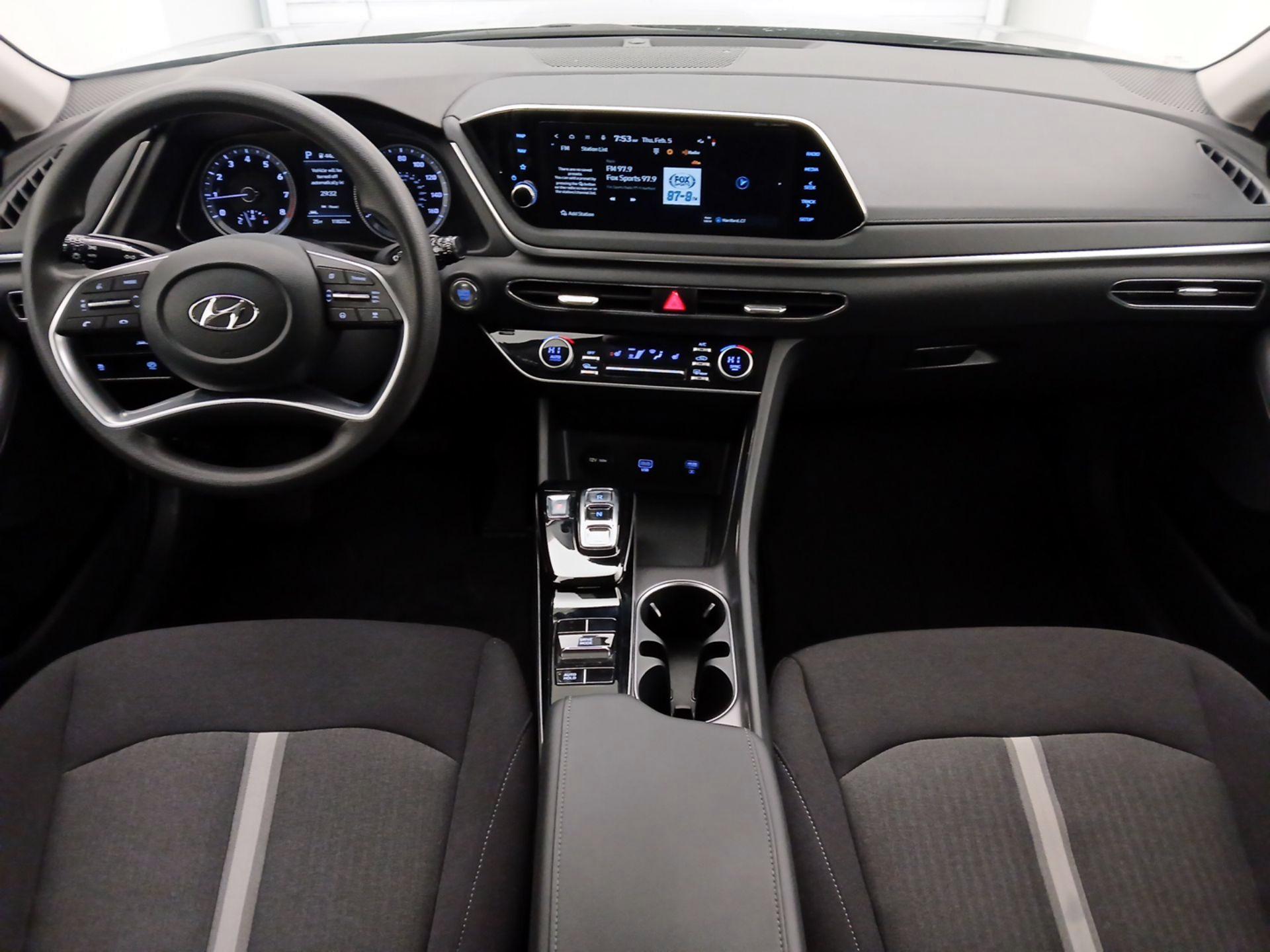 Thumbnail: 2023 Hyundai Sonata - 9