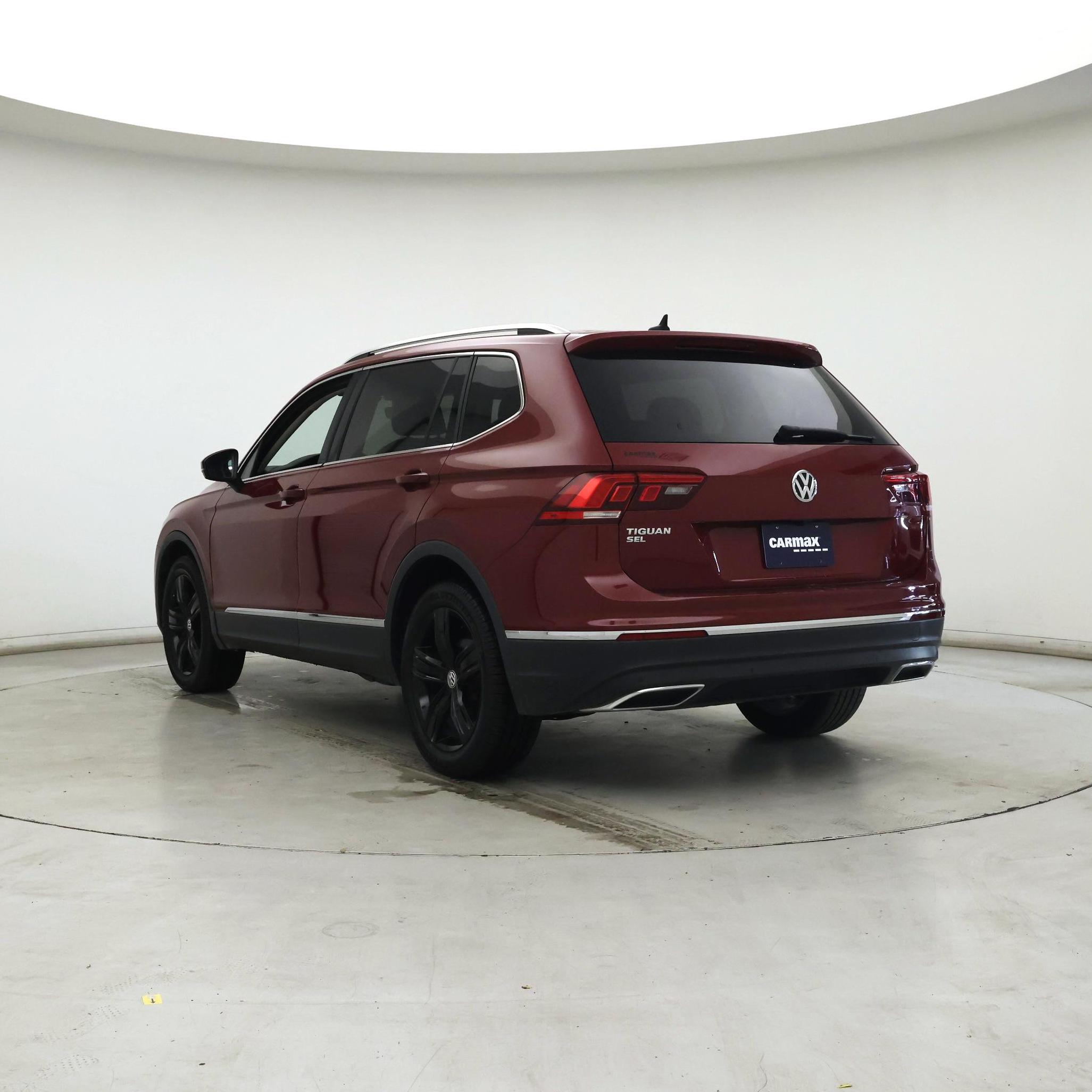 Thumbnail: 2021 Volkswagen Tiguan - 2