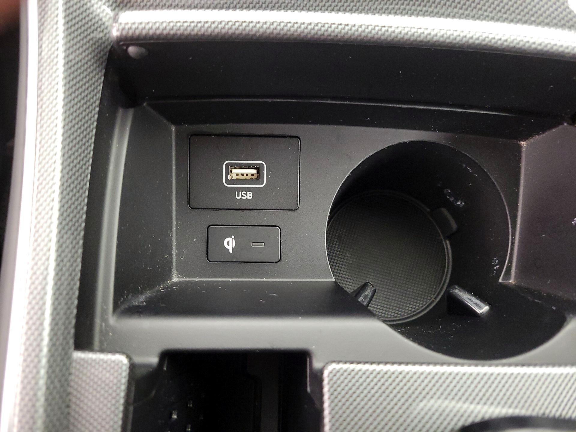 Thumbnail: 2023 Hyundai Santa Fe - 19