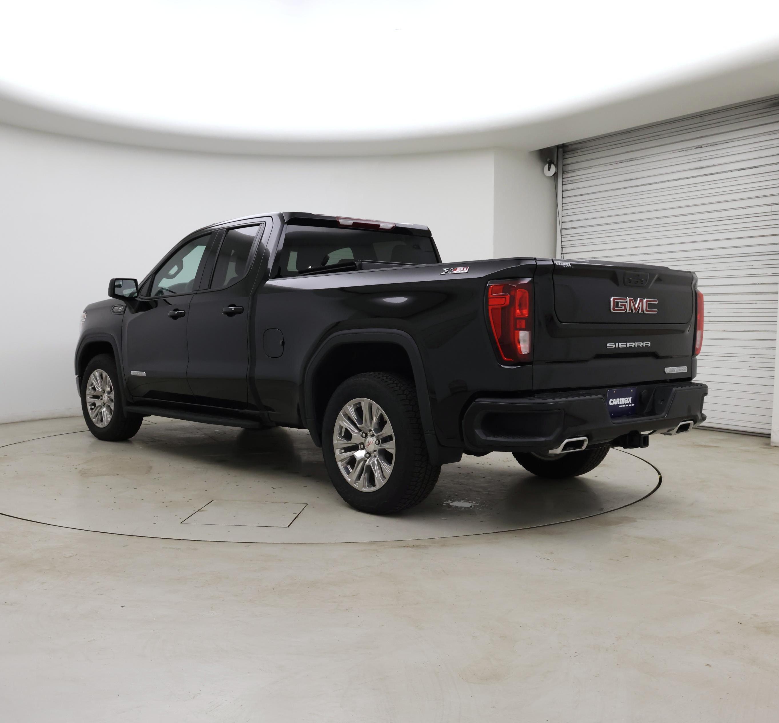 Thumbnail: 2022 GMC Sierra 1500 - 2