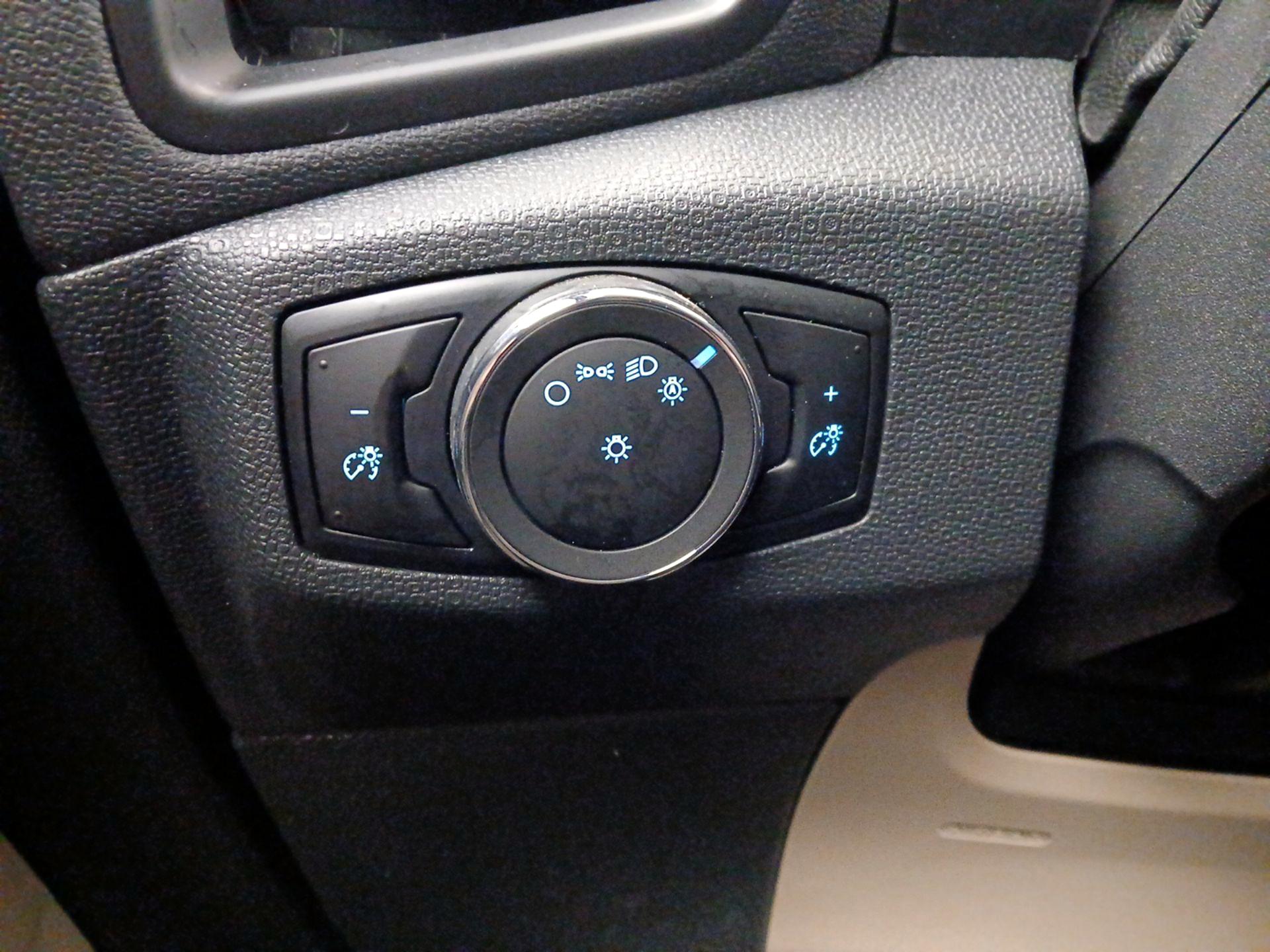 Thumbnail: 2021 Ford EcoSport - 13