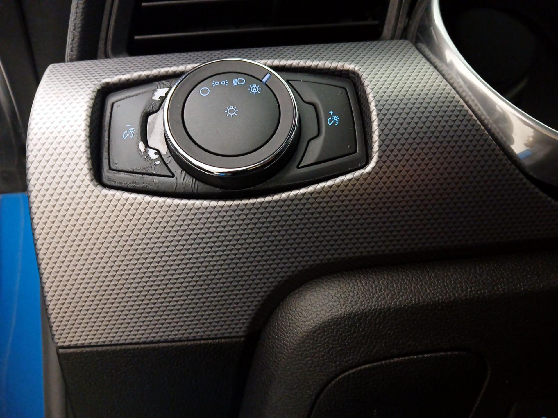 Thumbnail: 2019 Ford Mustang - 13