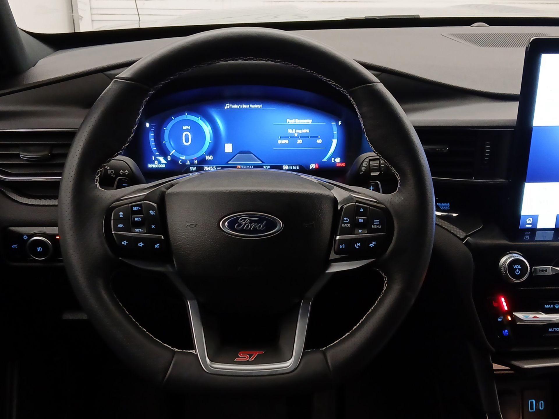 Thumbnail: 2023 Ford Explorer - 10