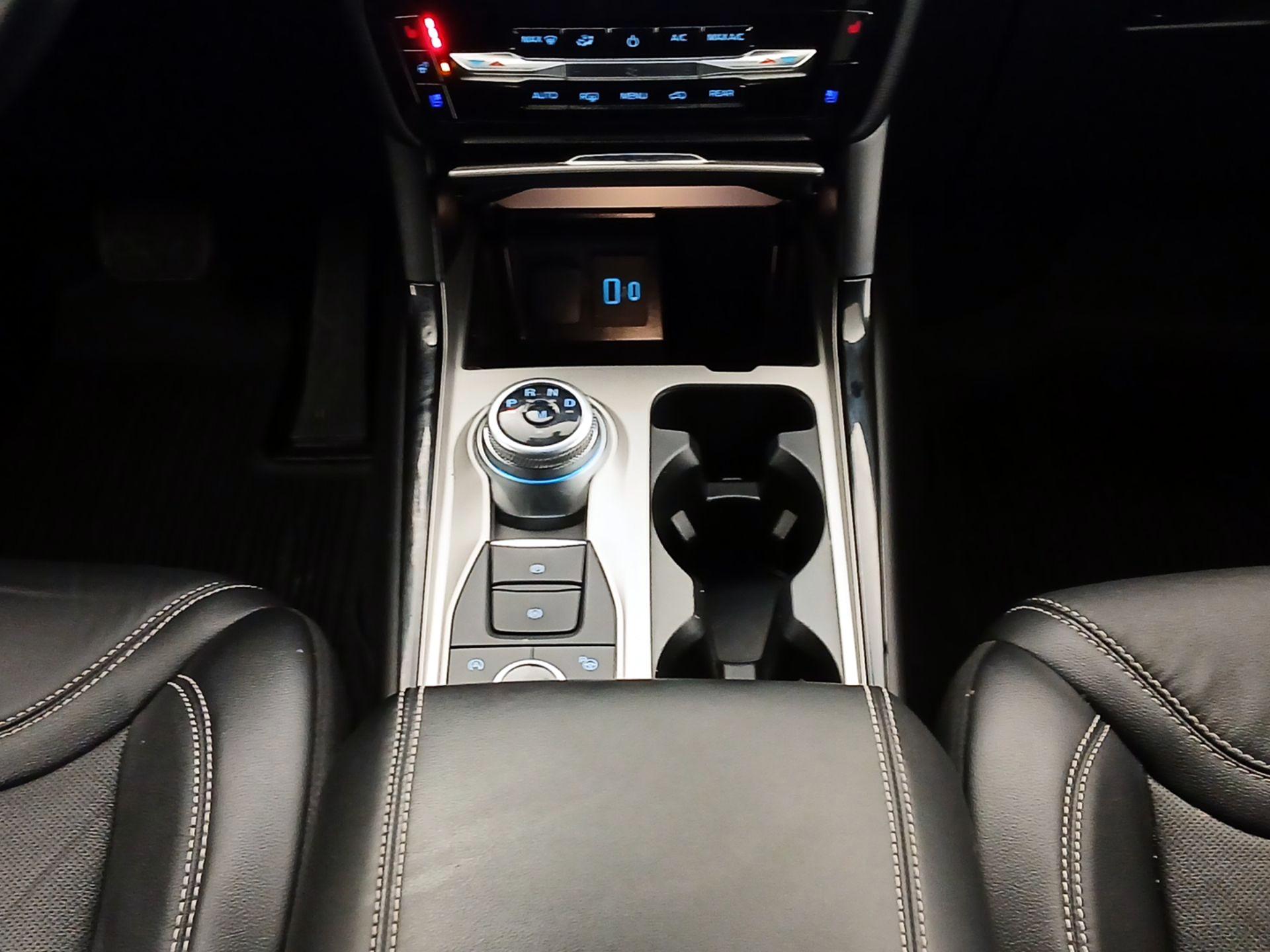 Thumbnail: 2023 Ford Explorer - 18