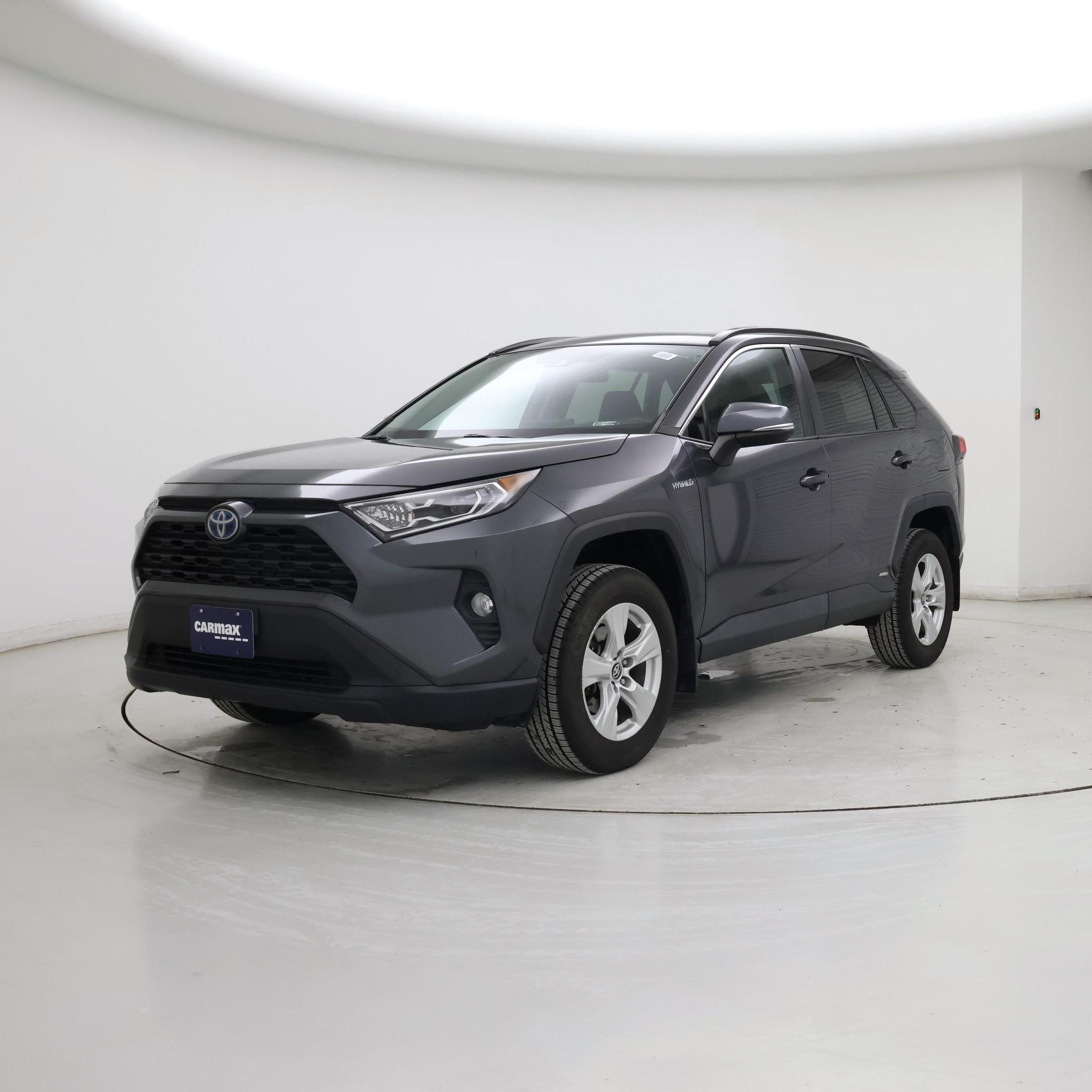 Thumbnail: 2020 Toyota RAV4 - 4