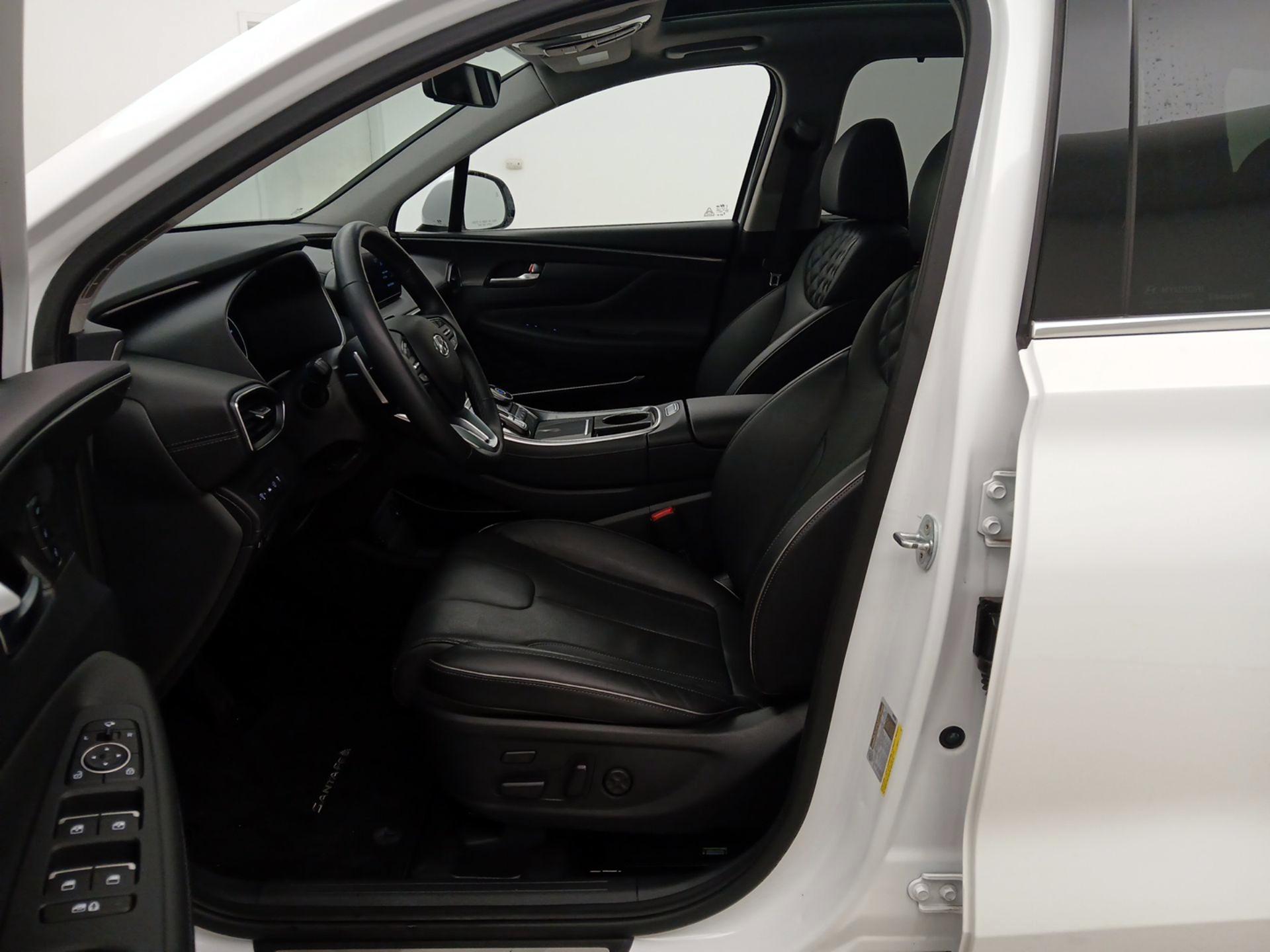 Thumbnail: 2022 Hyundai Santa Fe - 11