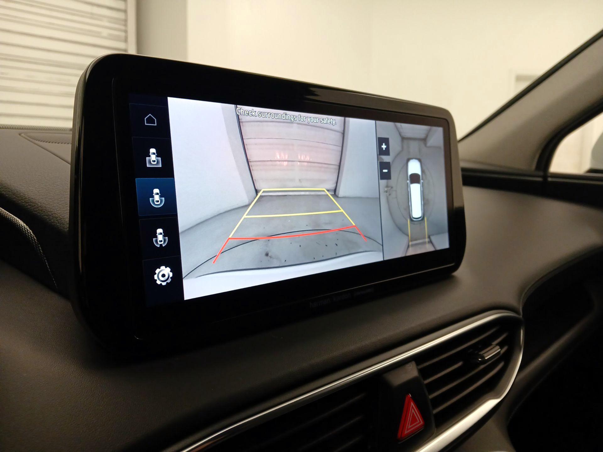 Thumbnail: 2022 Hyundai Santa Fe - 15