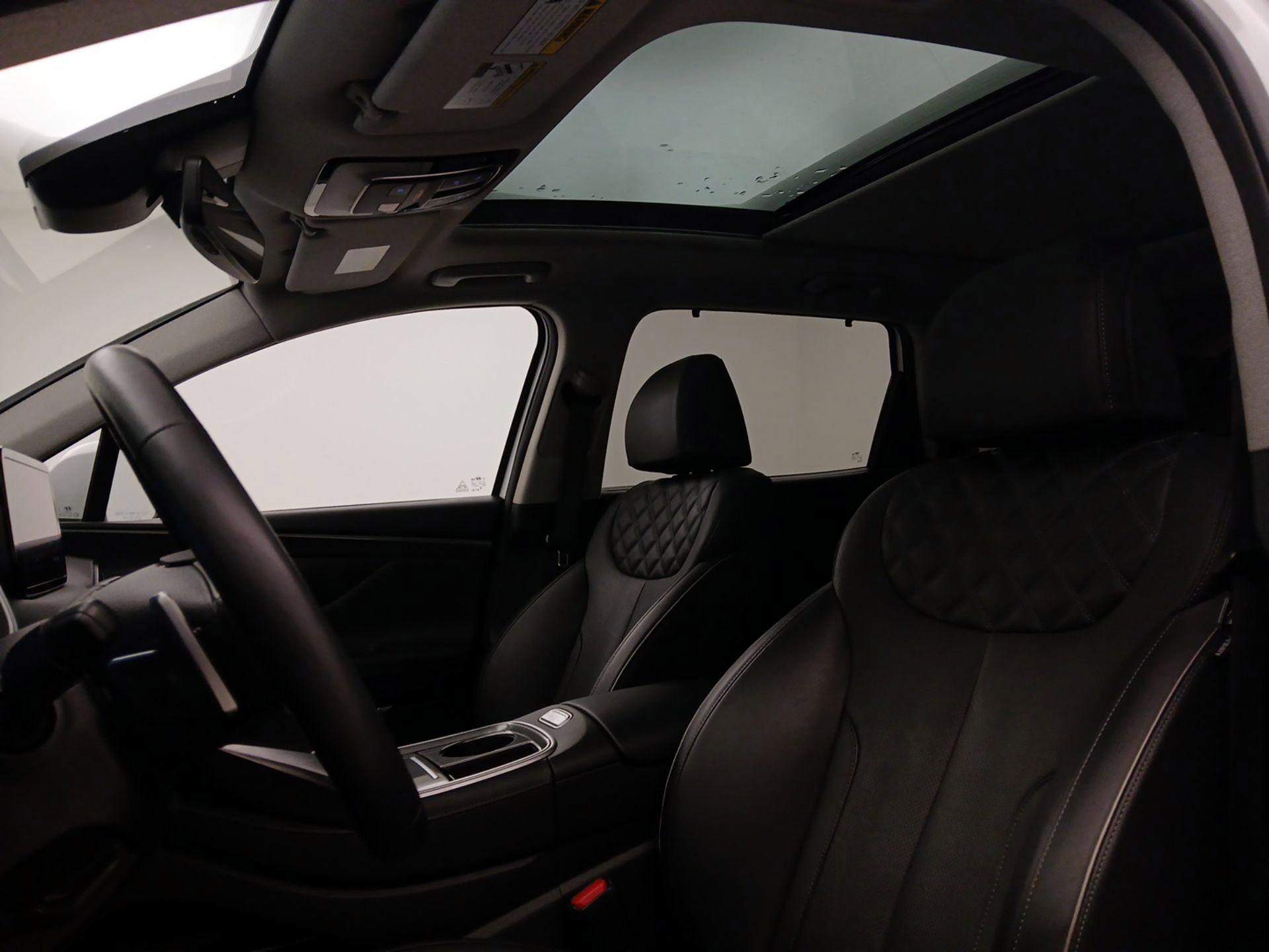 Thumbnail: 2022 Hyundai Santa Fe - 20