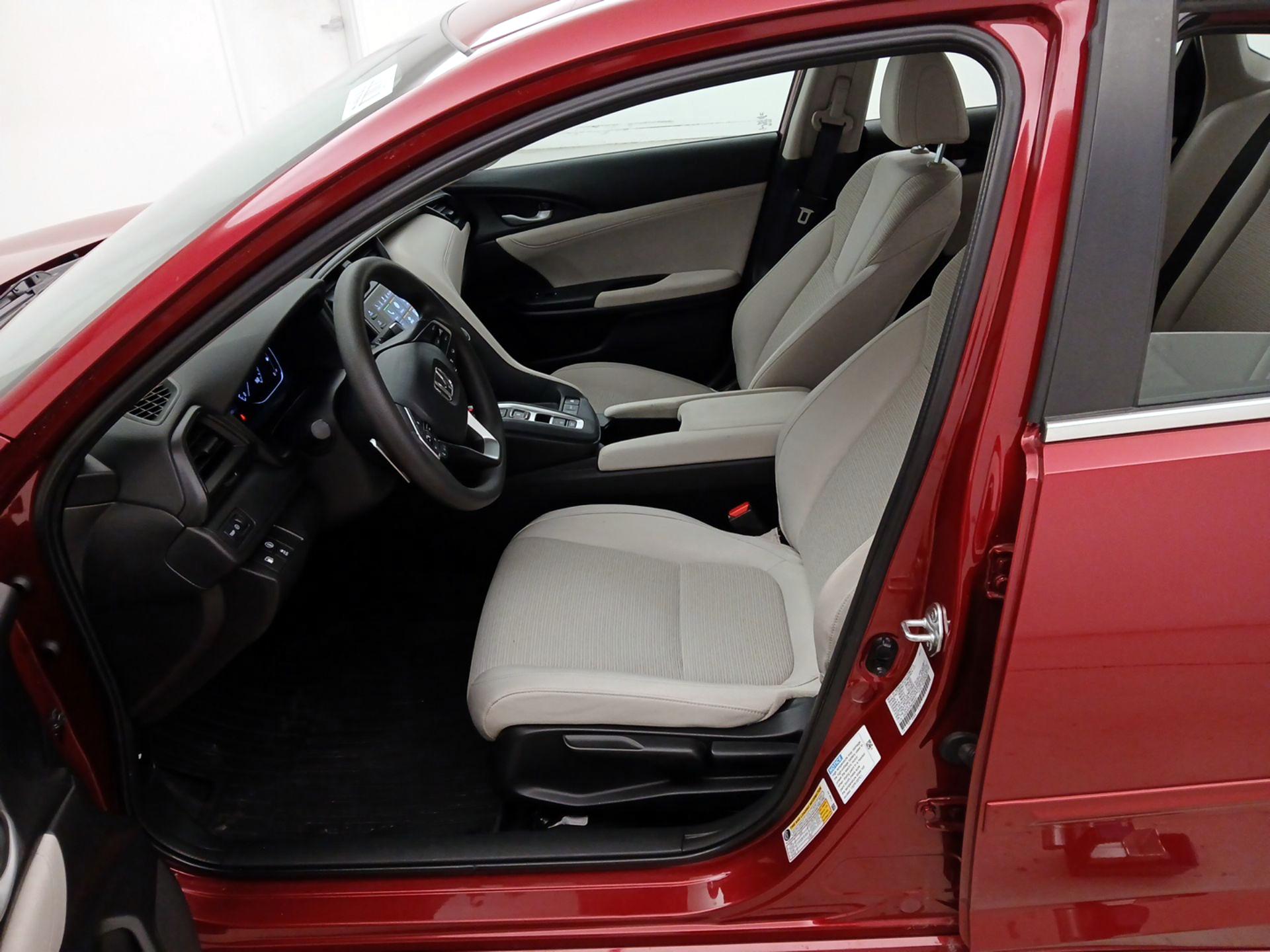 Thumbnail: 2022 Honda Insight - 11