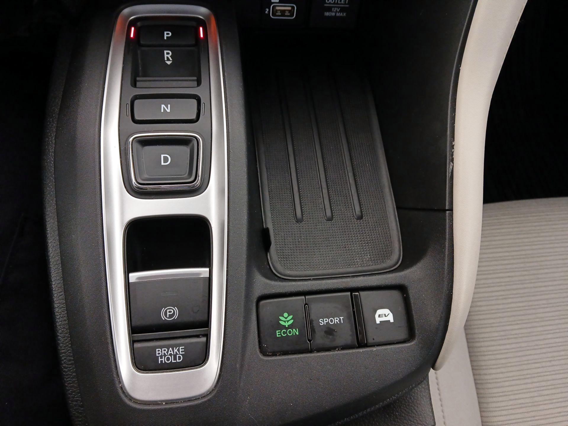 Thumbnail: 2022 Honda Insight - 17