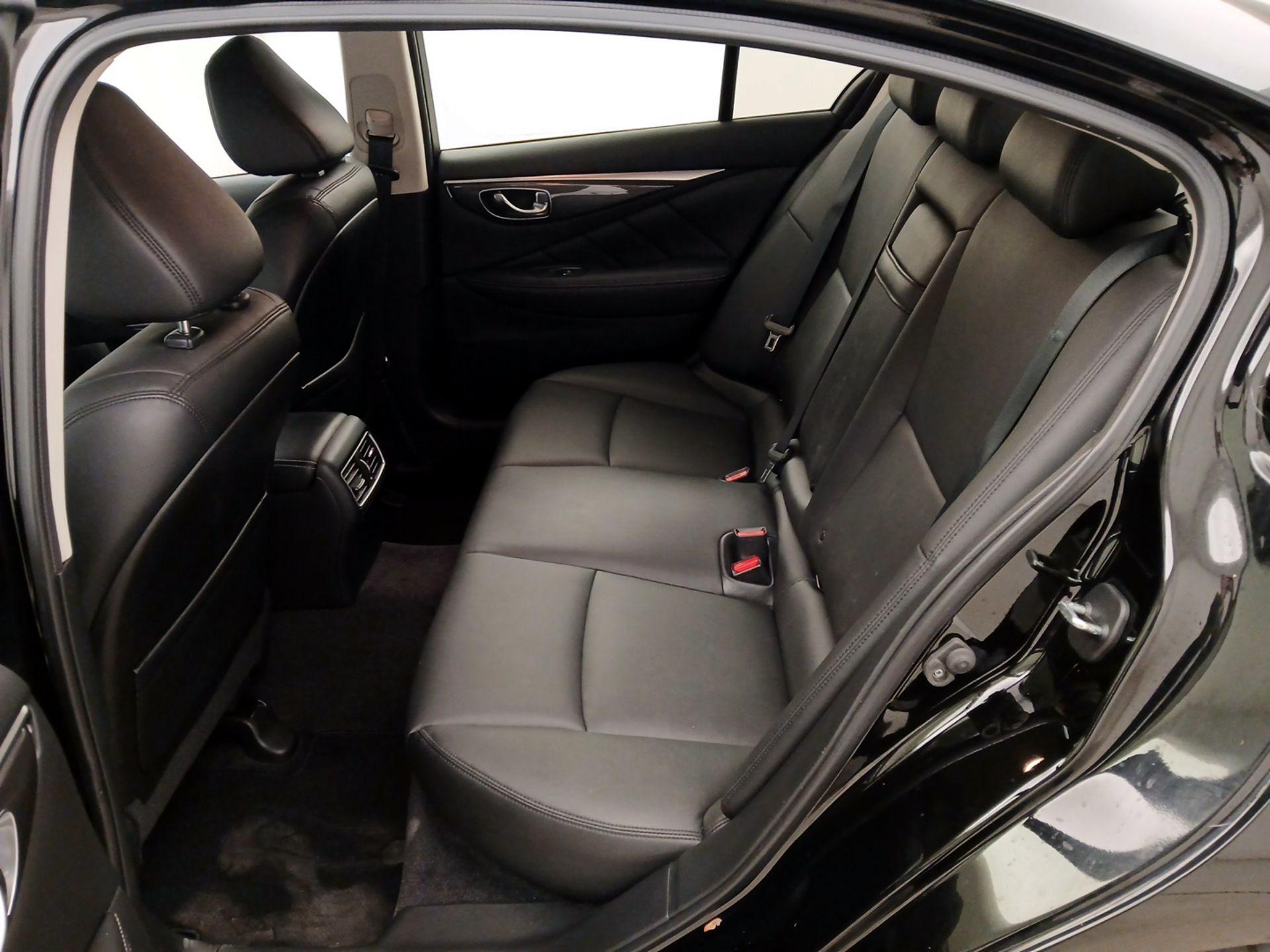 Thumbnail: 2021 INFINITI Q50 - 19