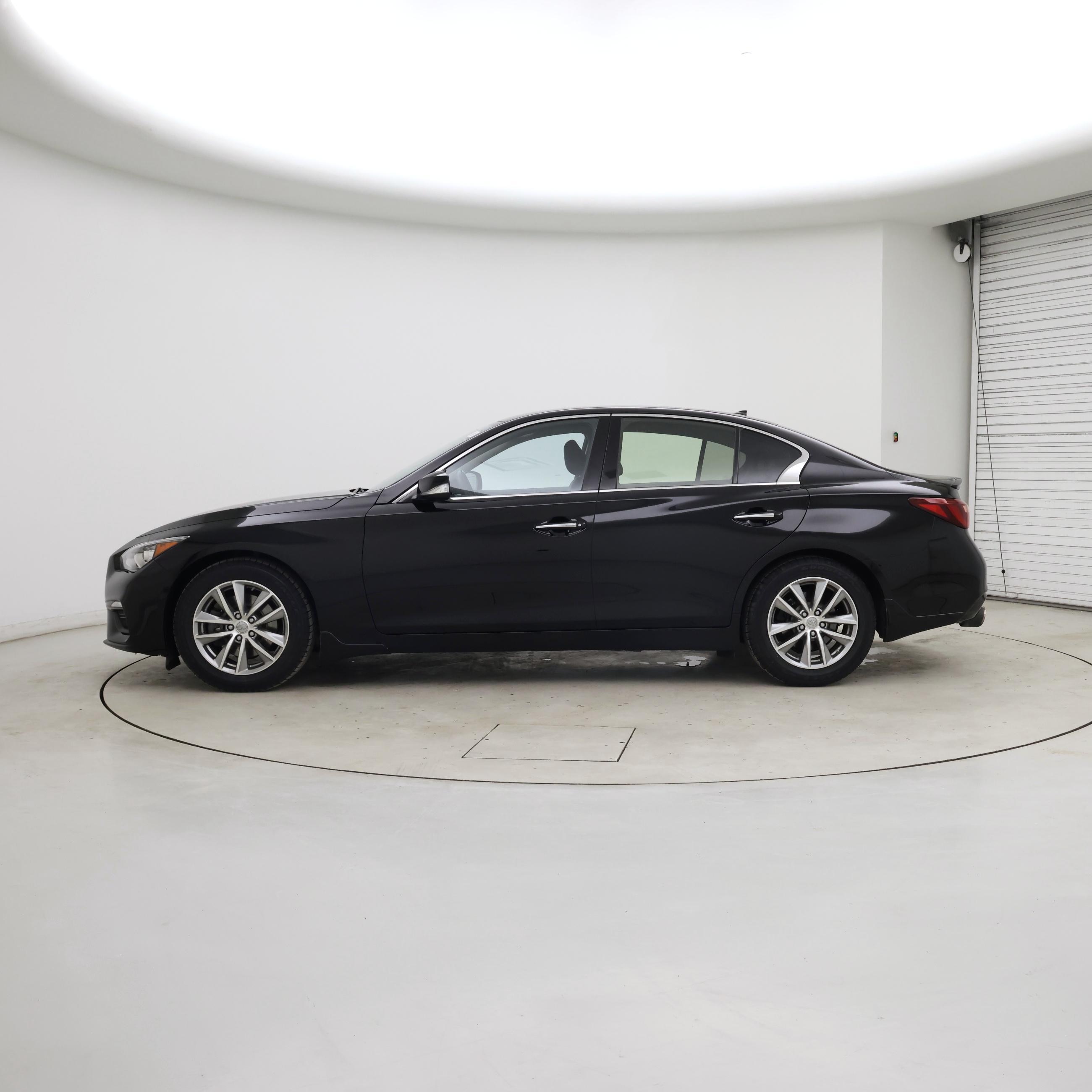 Thumbnail: 2021 INFINITI Q50 - 3