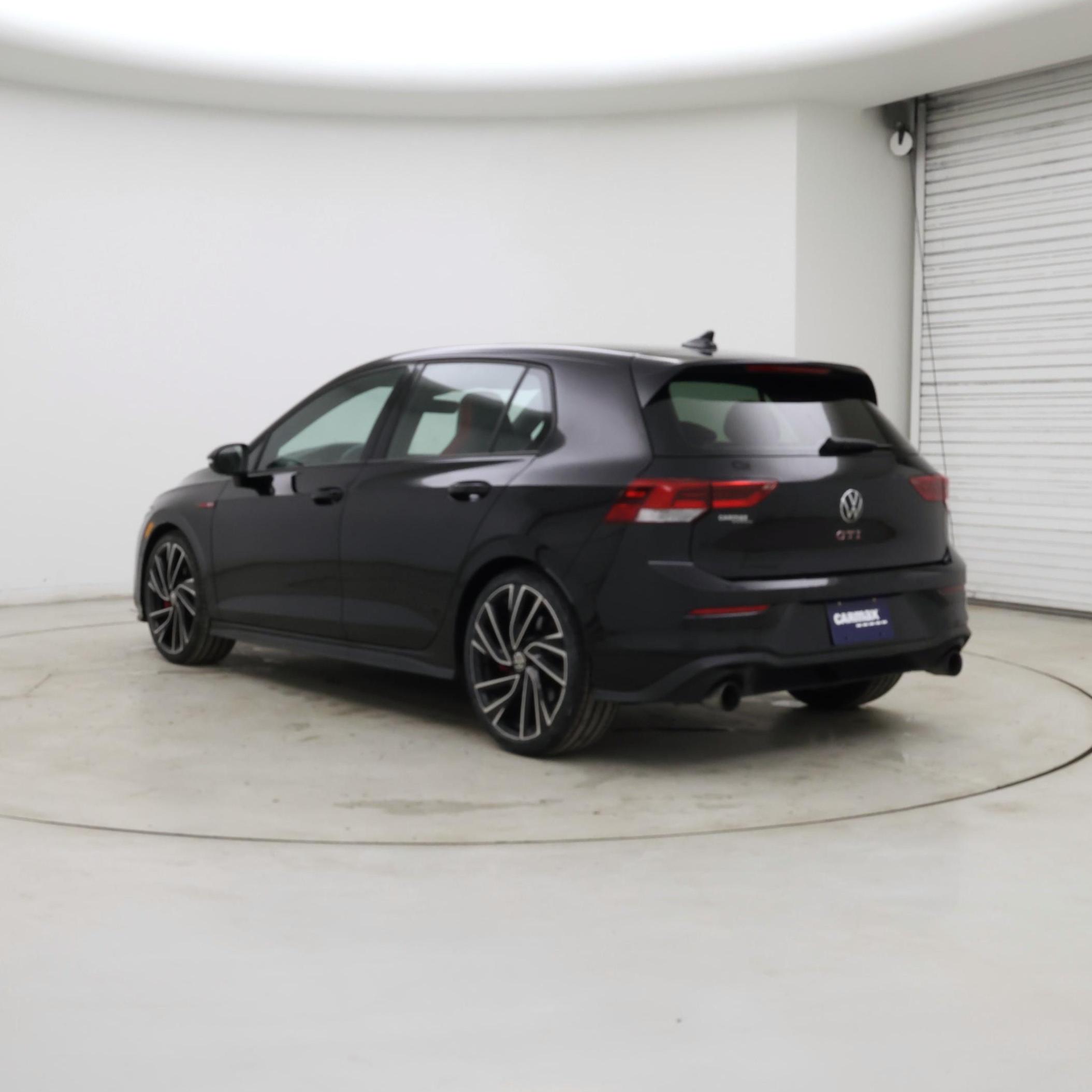 Thumbnail: 2024 Volkswagen Golf - 2