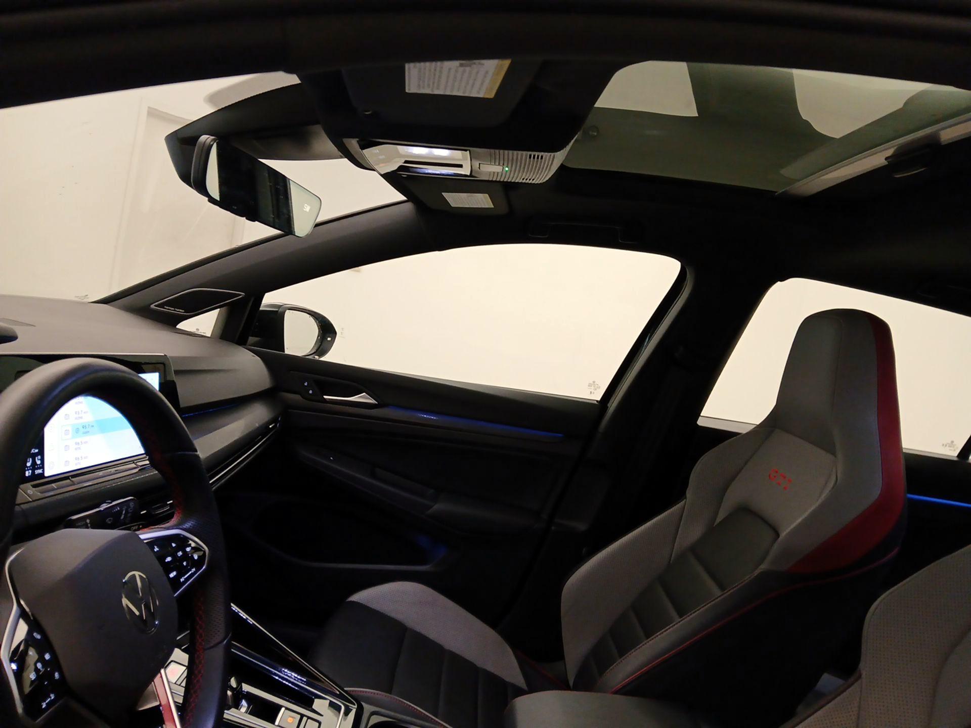 Thumbnail: 2024 Volkswagen Golf - 19