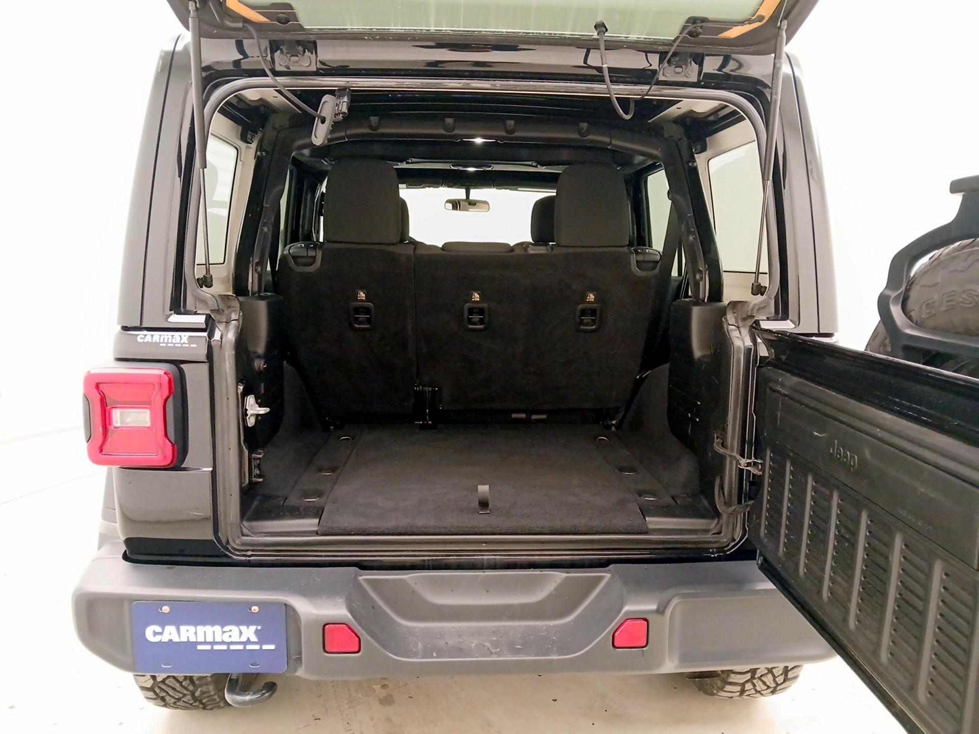 Thumbnail: 2018 Jeep Wrangler - 20